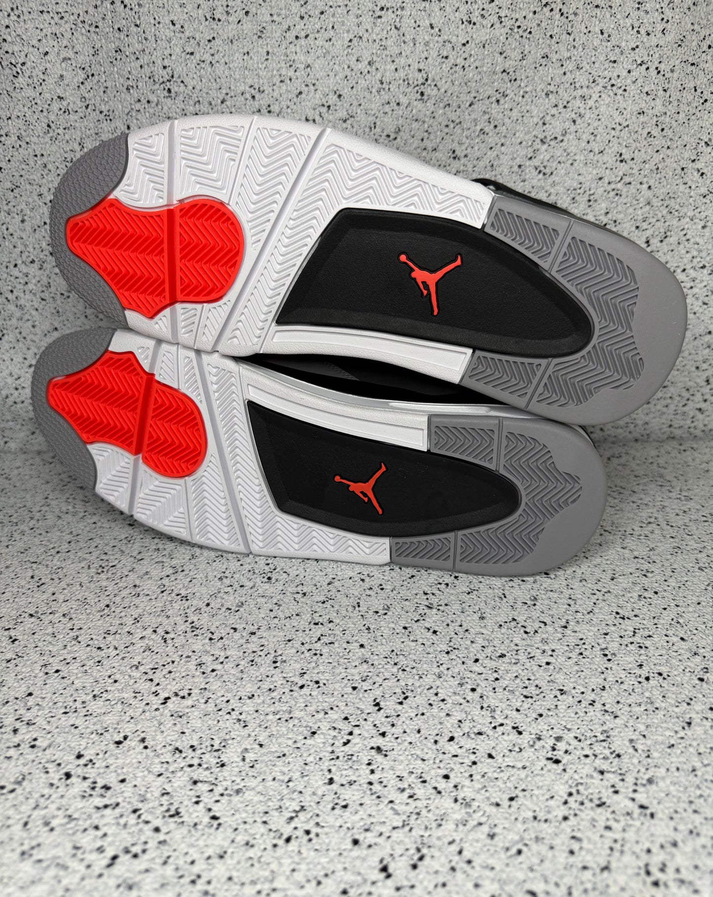 Jordan 4 Infrared