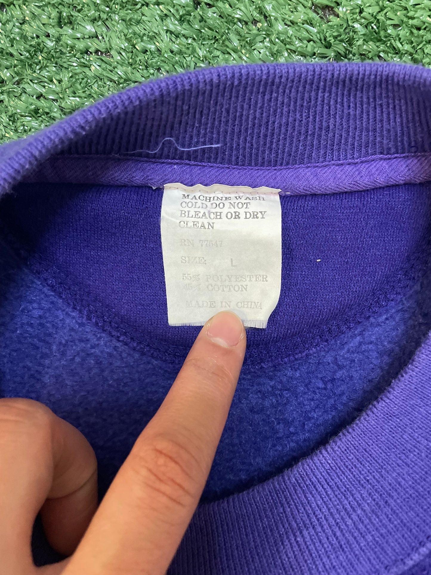 Vintage 1990s University of Washington UW Huskies #1 is going to the dawgs huskies crewneck