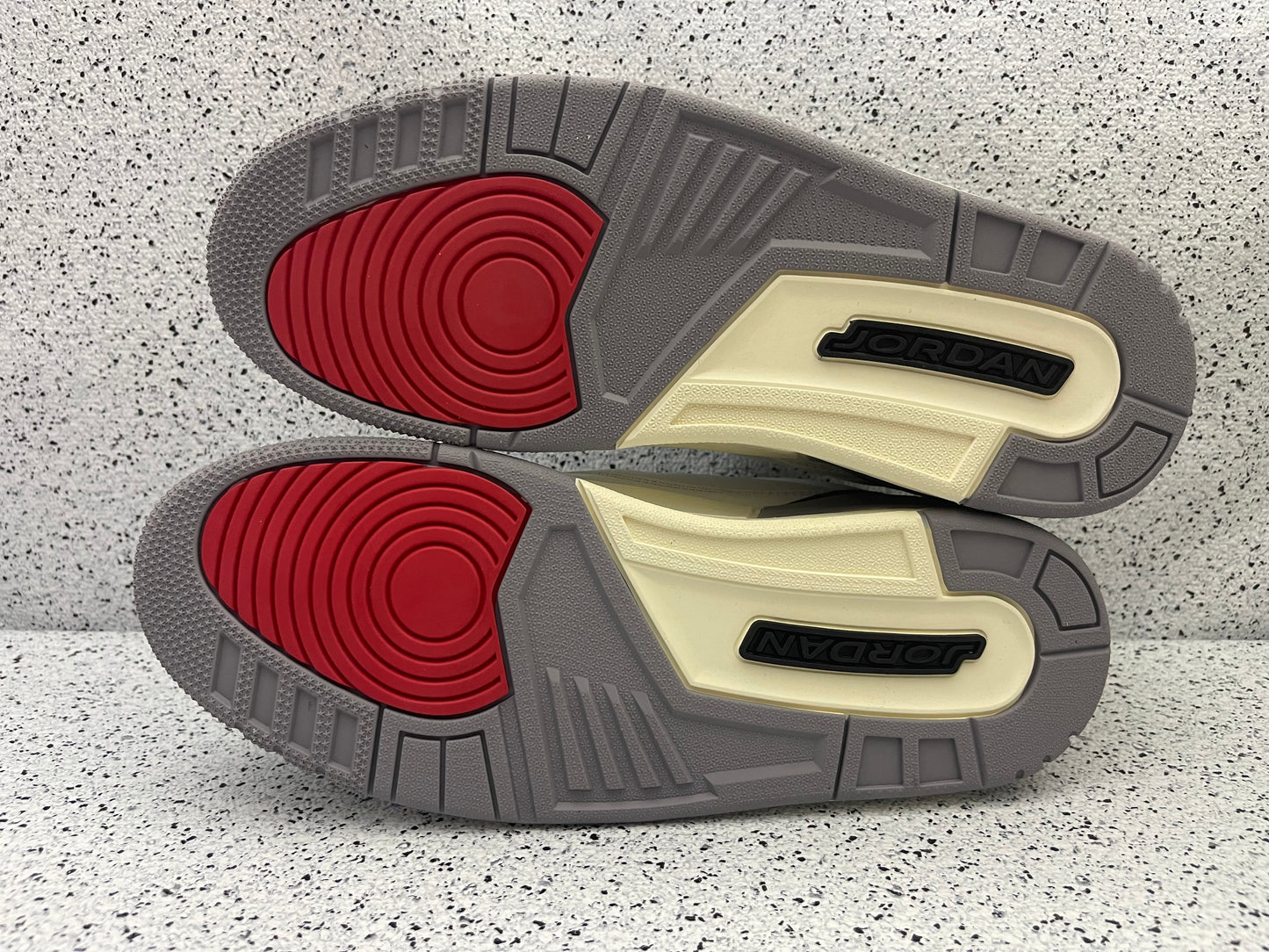 Jordan 3 Cement Grey