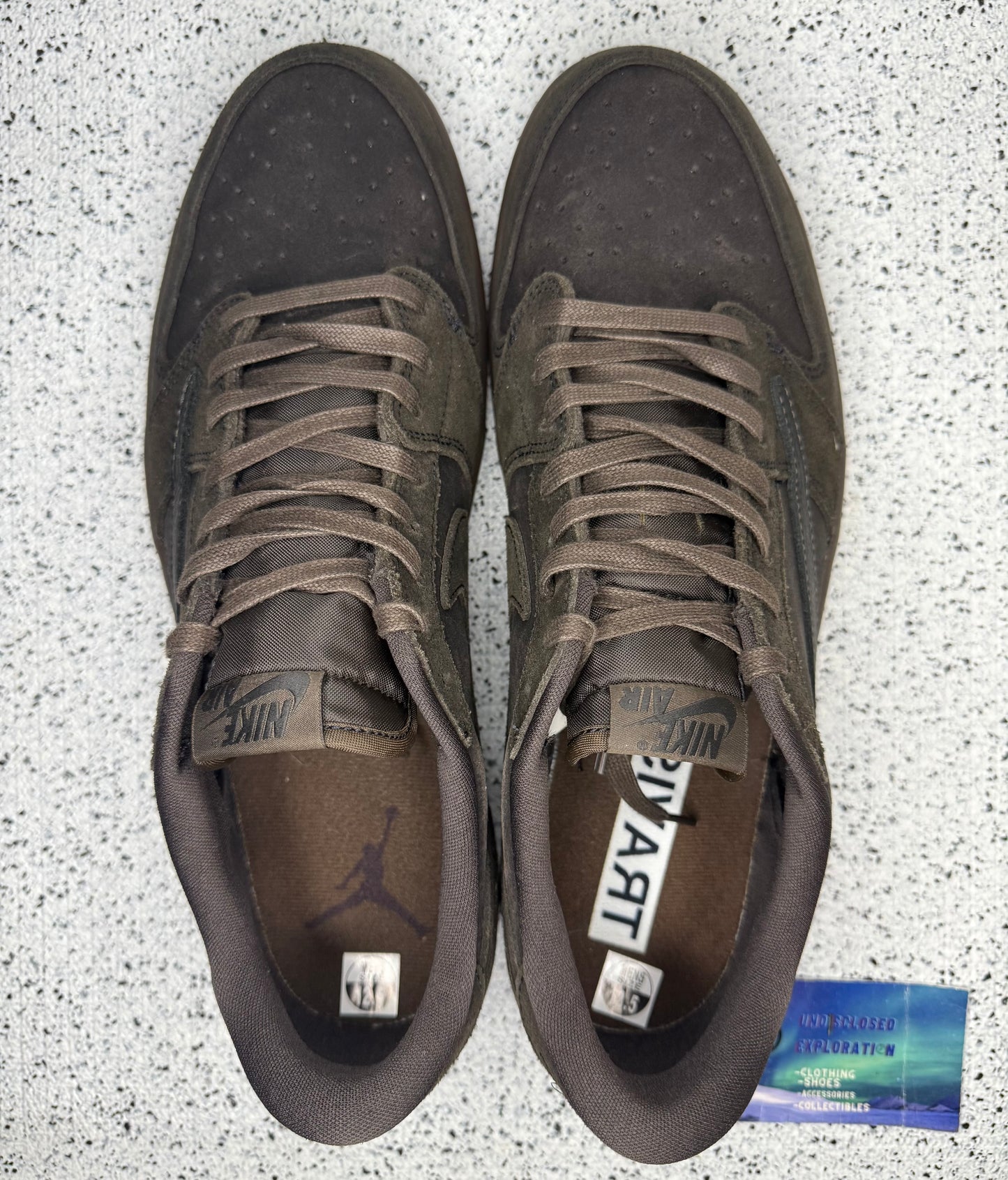 Jordan 1 Low Travis Scott Velvet 12.5 Men/14 Women “Preowned”
