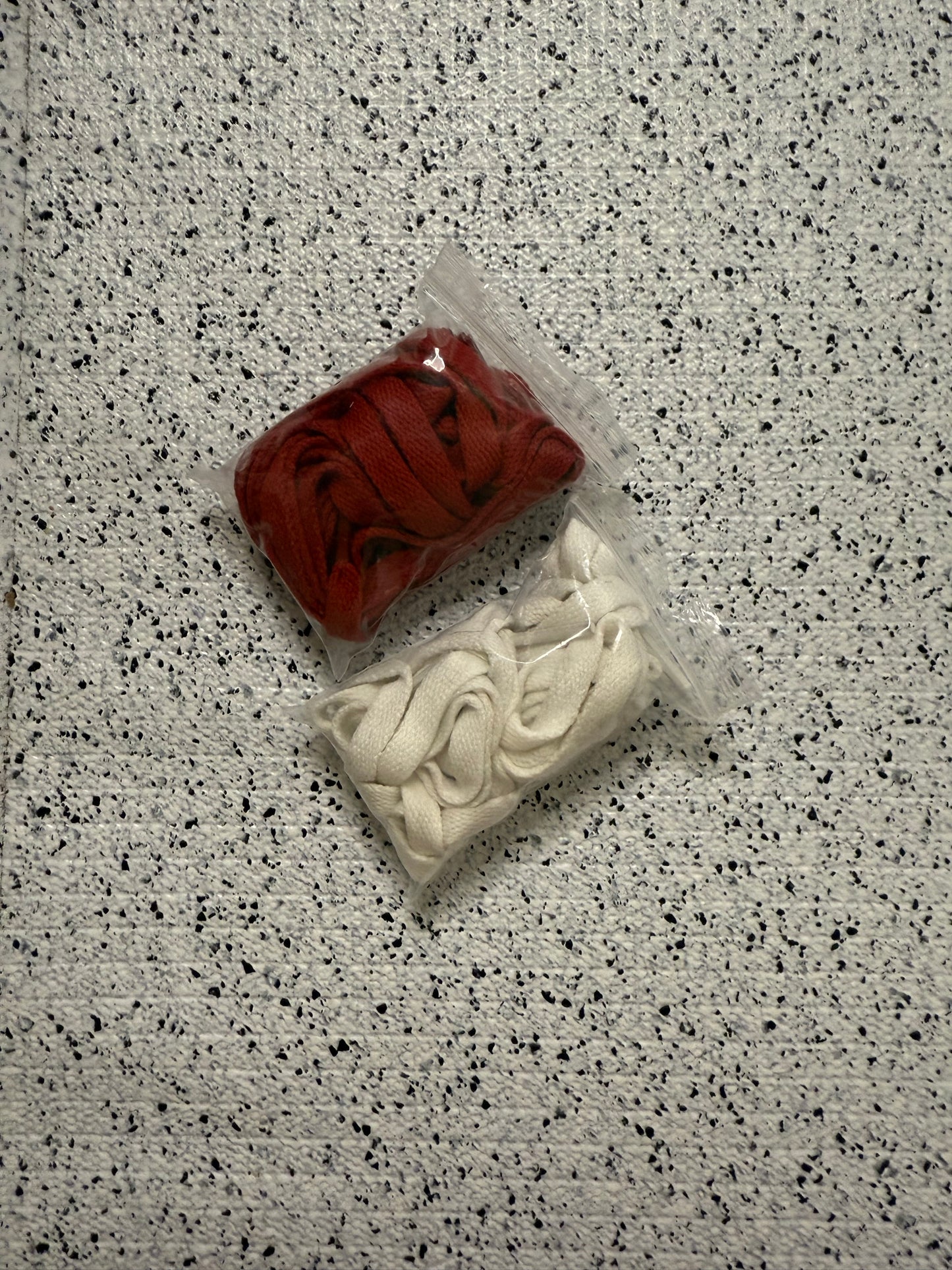 Jordan 1 Chicago 2015 8.5 Men/10 Women “Preowned”