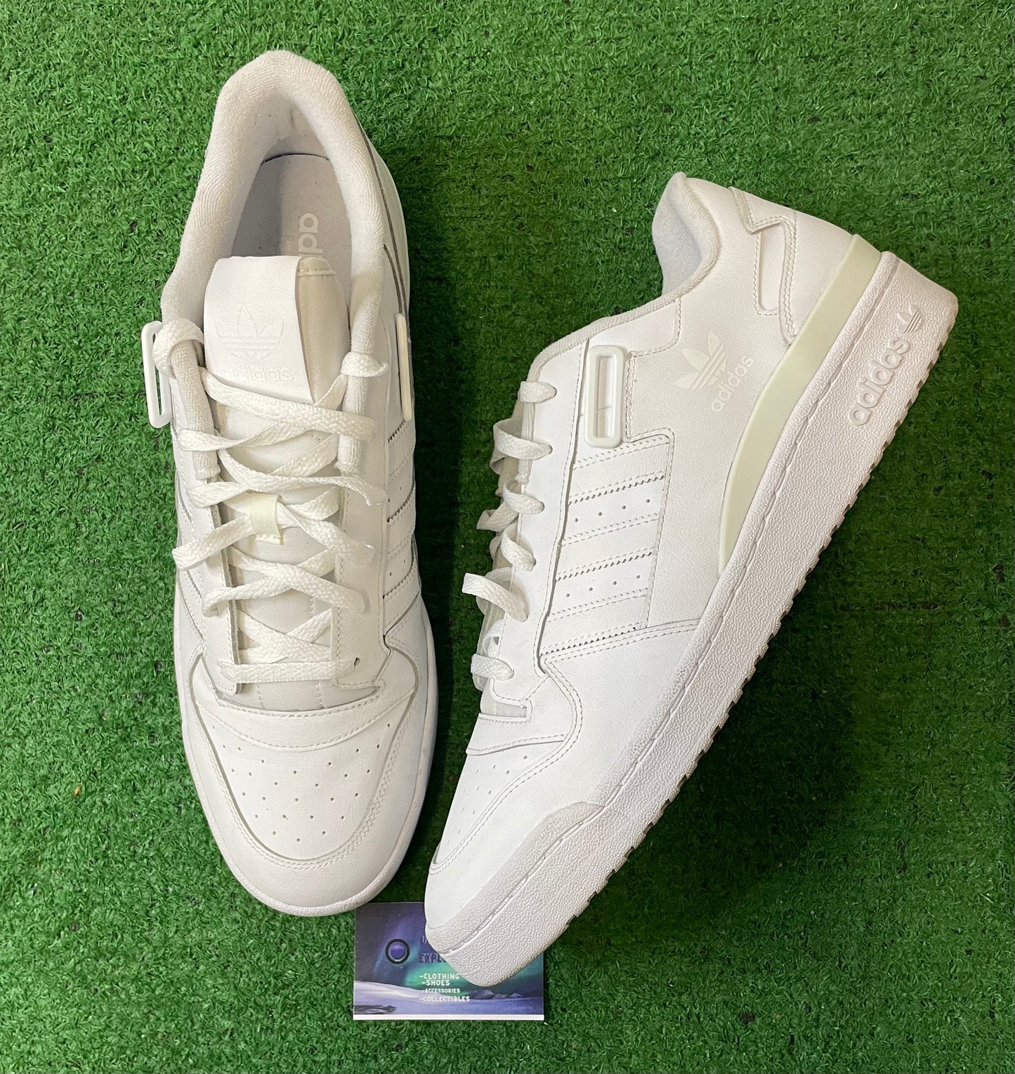 Adidas forum low triple white size 14men/15.5women