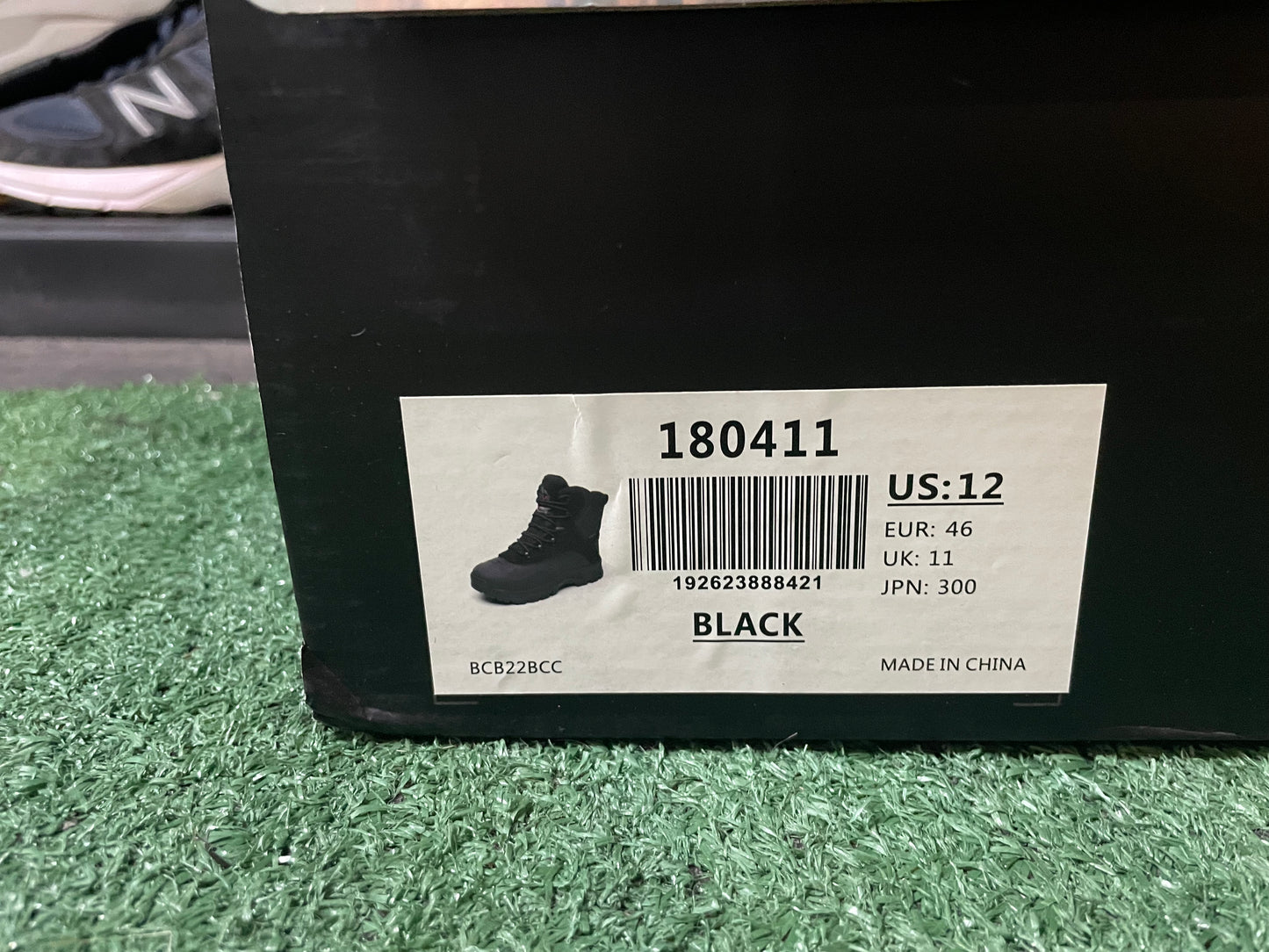 Nortiv 8 black boots