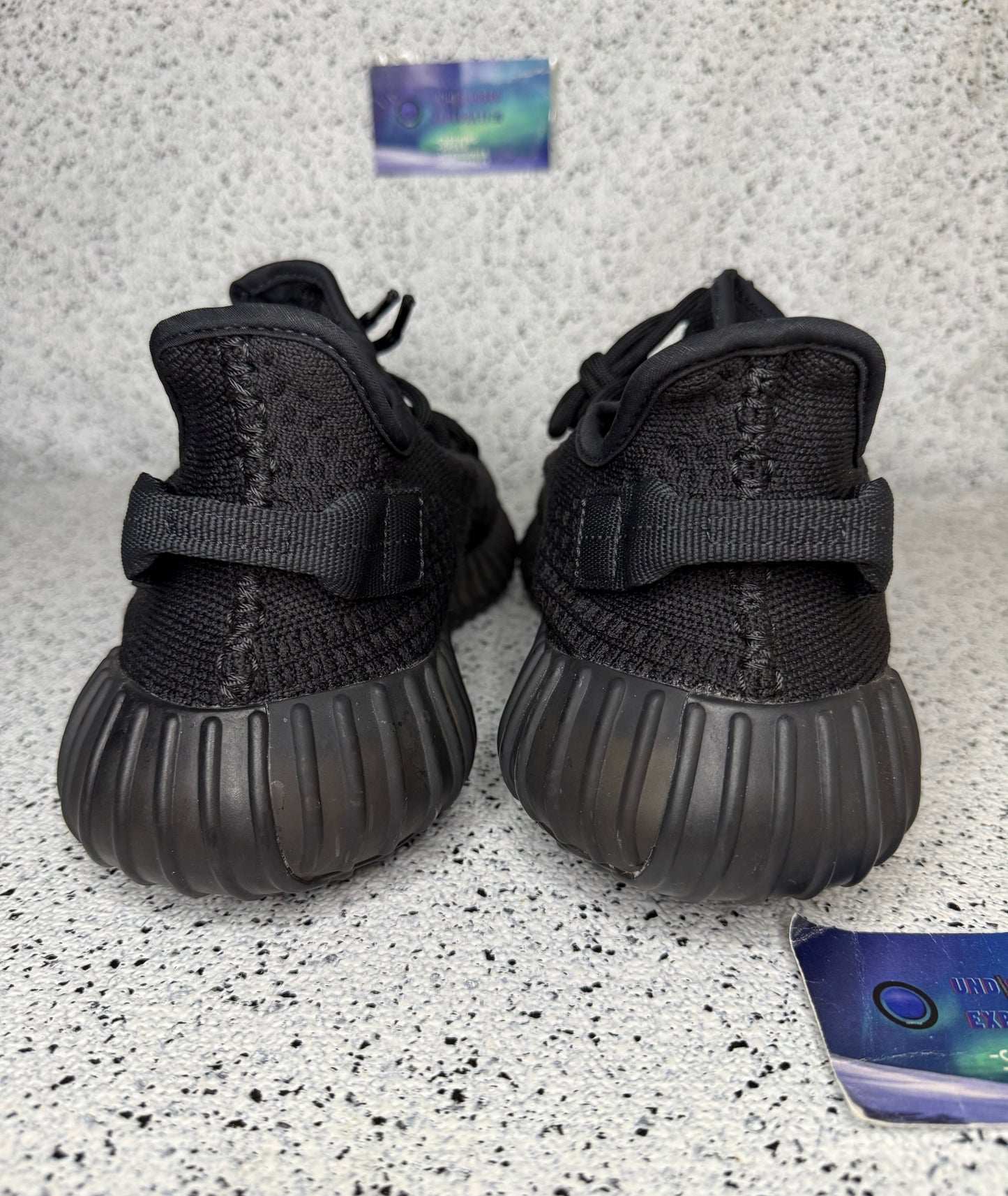 Adidas Yeezy 350 Onyx 10 Men/11.5 Women “Preowned”