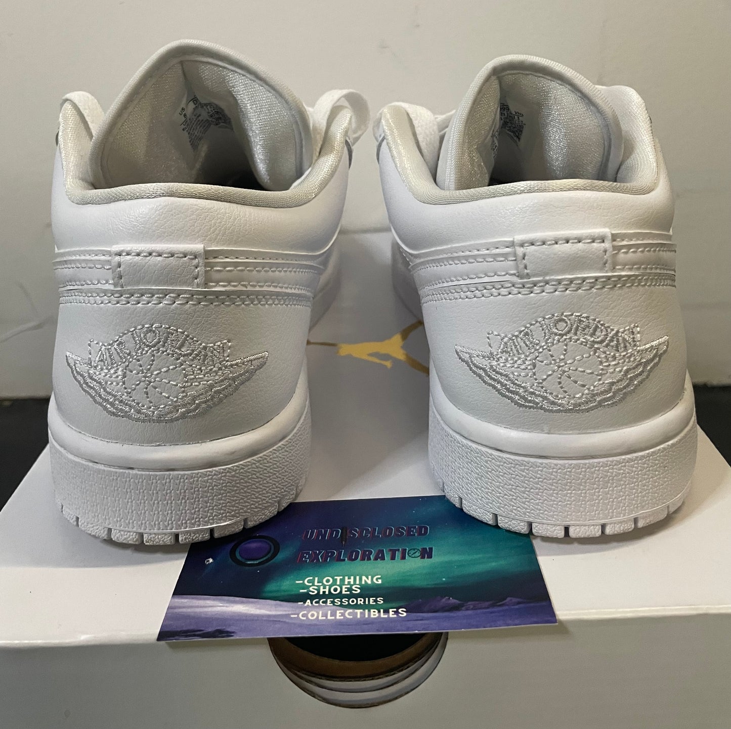Air Jordan 1 Low triple white 6.5youth/8women