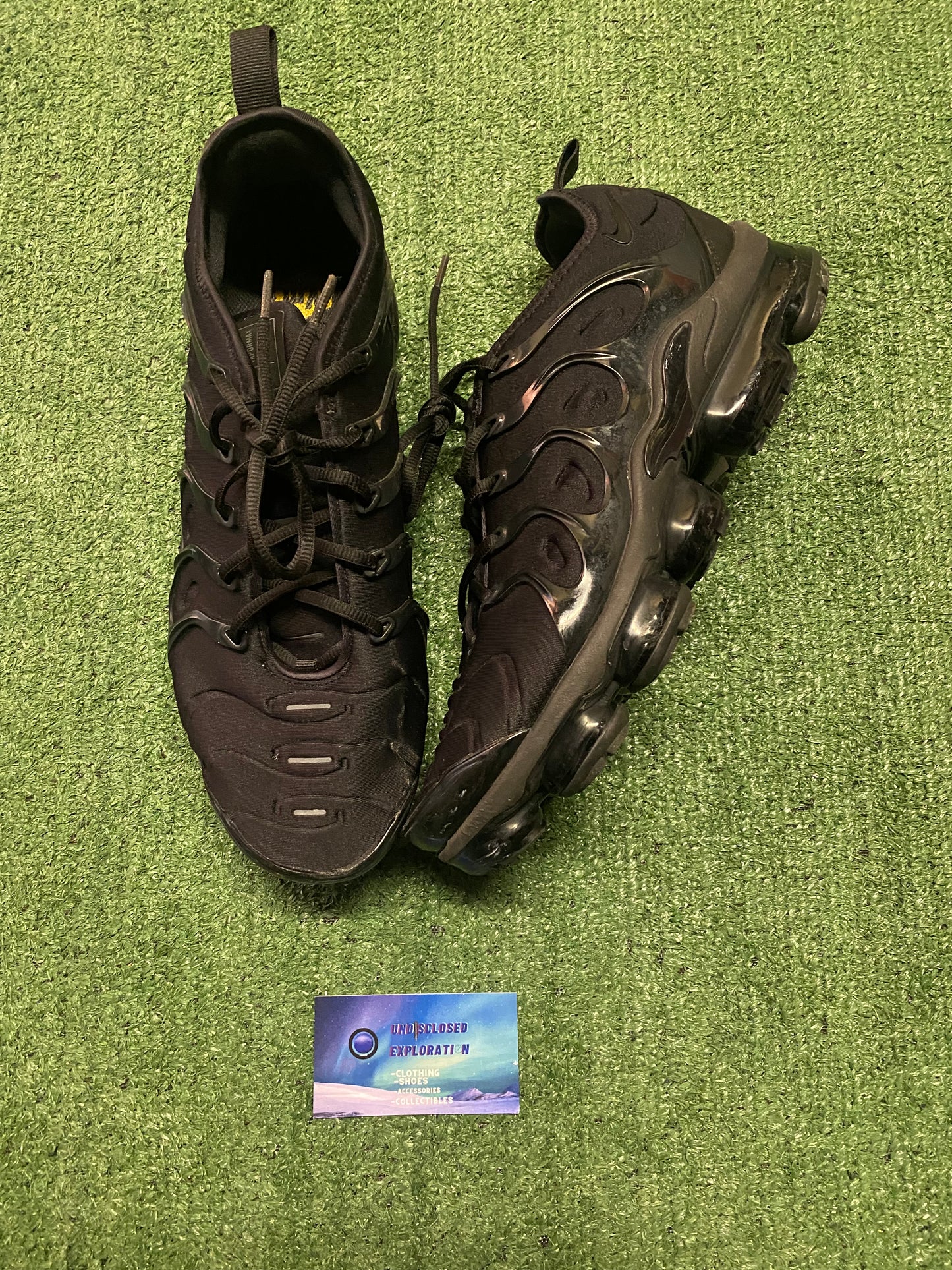 Nike Vapormax Plus Black size 11.5men/13women