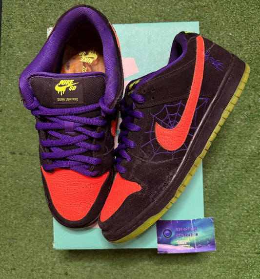 Nike Dunk SB Night of Mischief Halloween 10 Men/11.5 Women “Preowned”