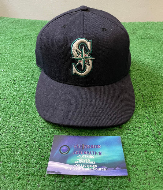 Vintage 2000s Seattle Mariners New Era fitted hat
