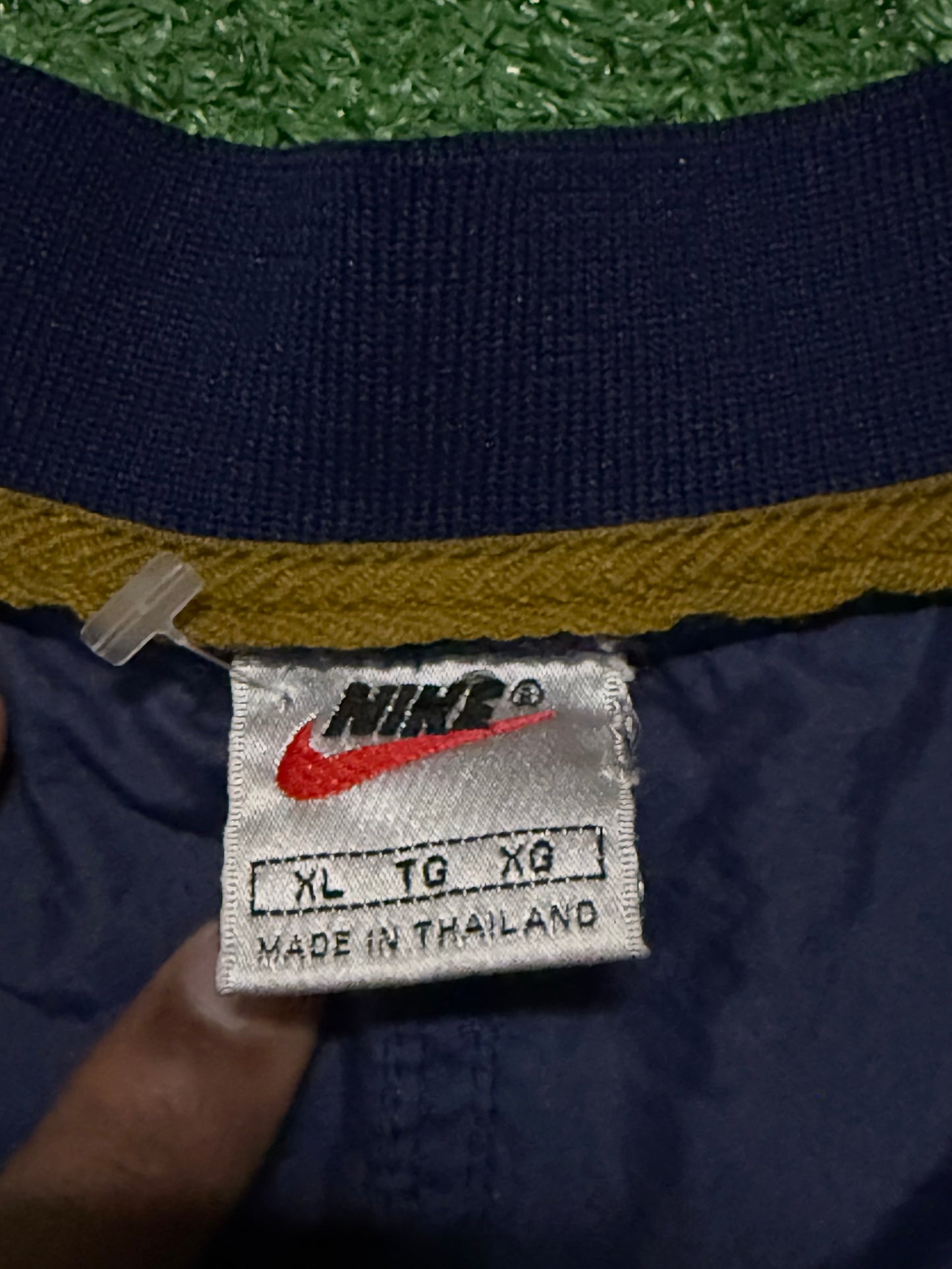 Vintage Nike Center Swoosh Pullover
