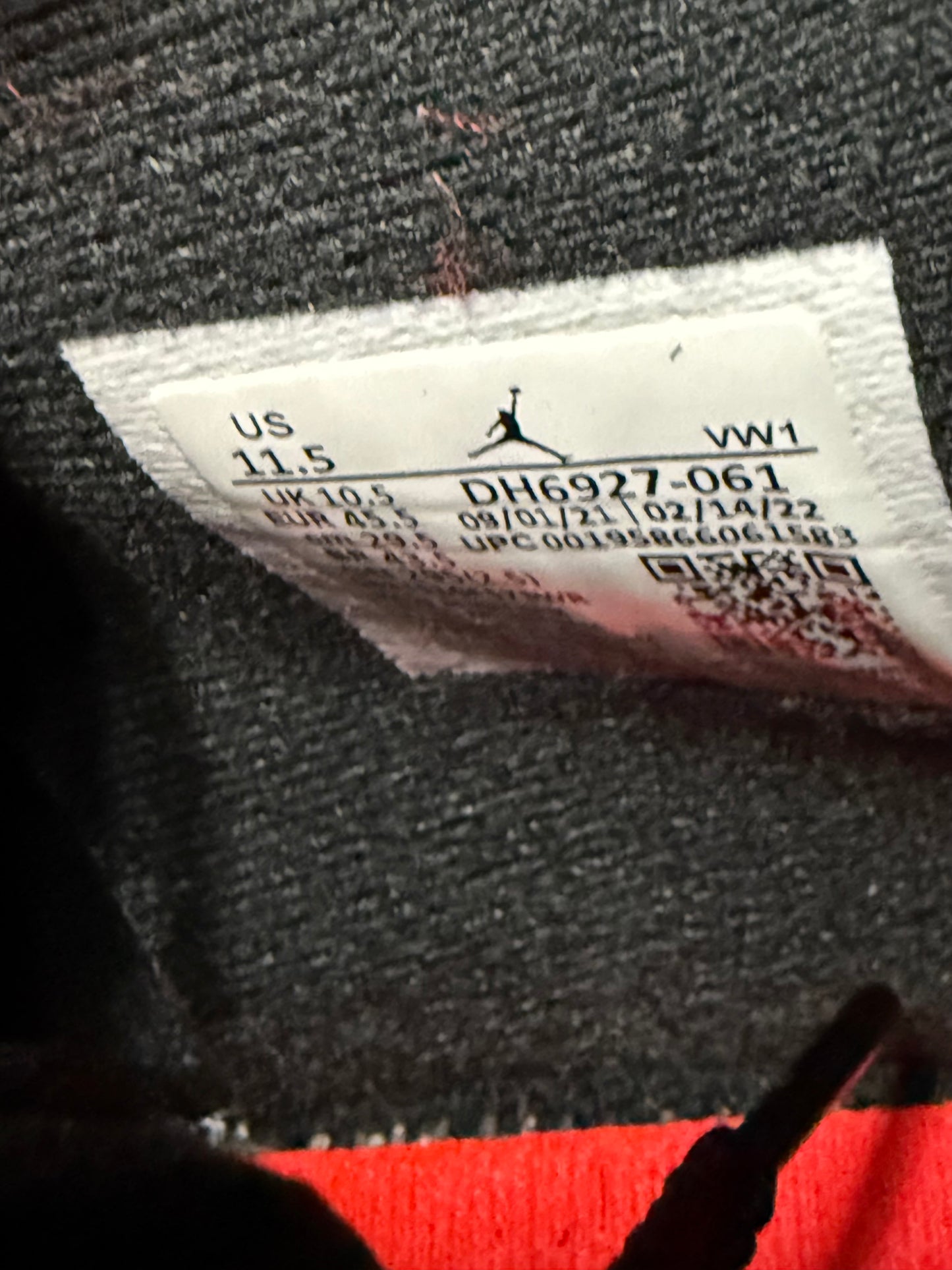 Jordan 4 Infrared 11.5 Men/13 Women “Preowned”