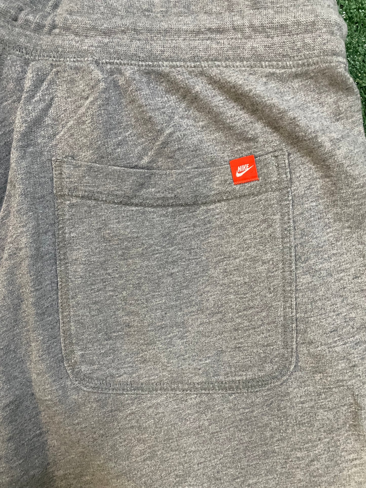 Nike Club Alumni French Terry Shorts