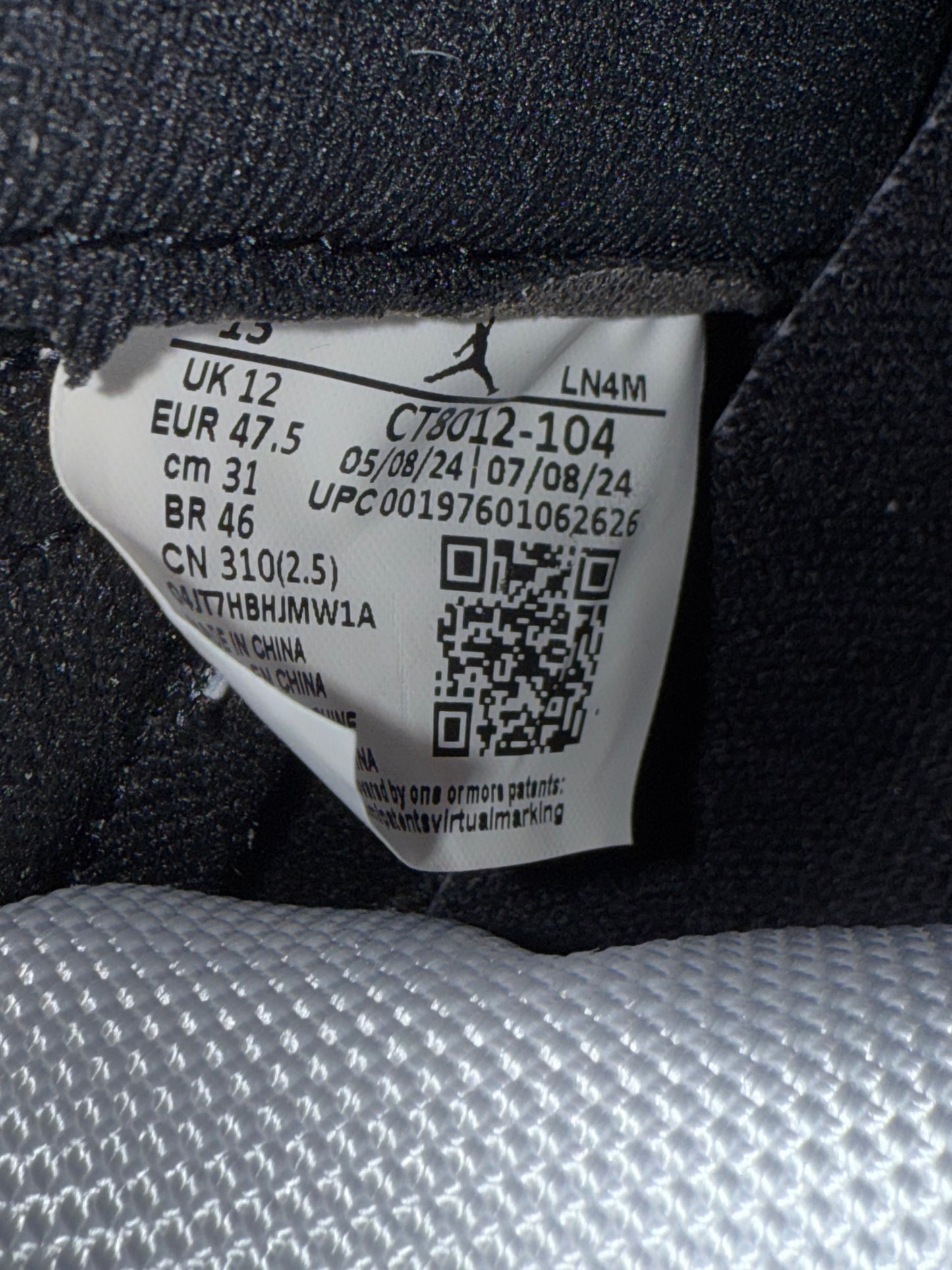 Jordan 11 Legend Blue