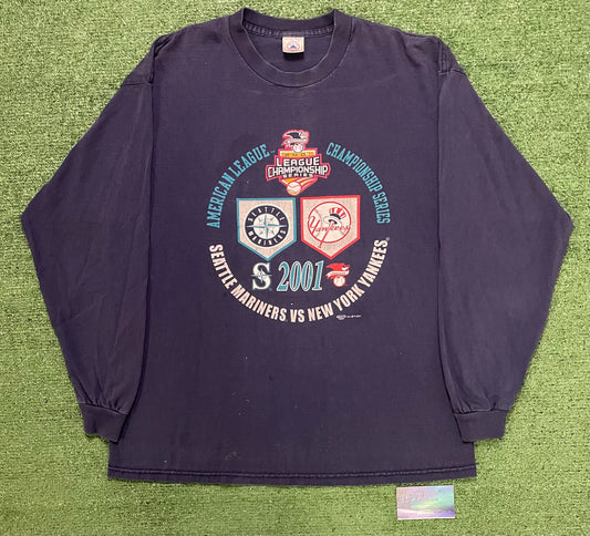 Vintage 2000s Seattle Mariners VS New York Yankees league championship longsleeve