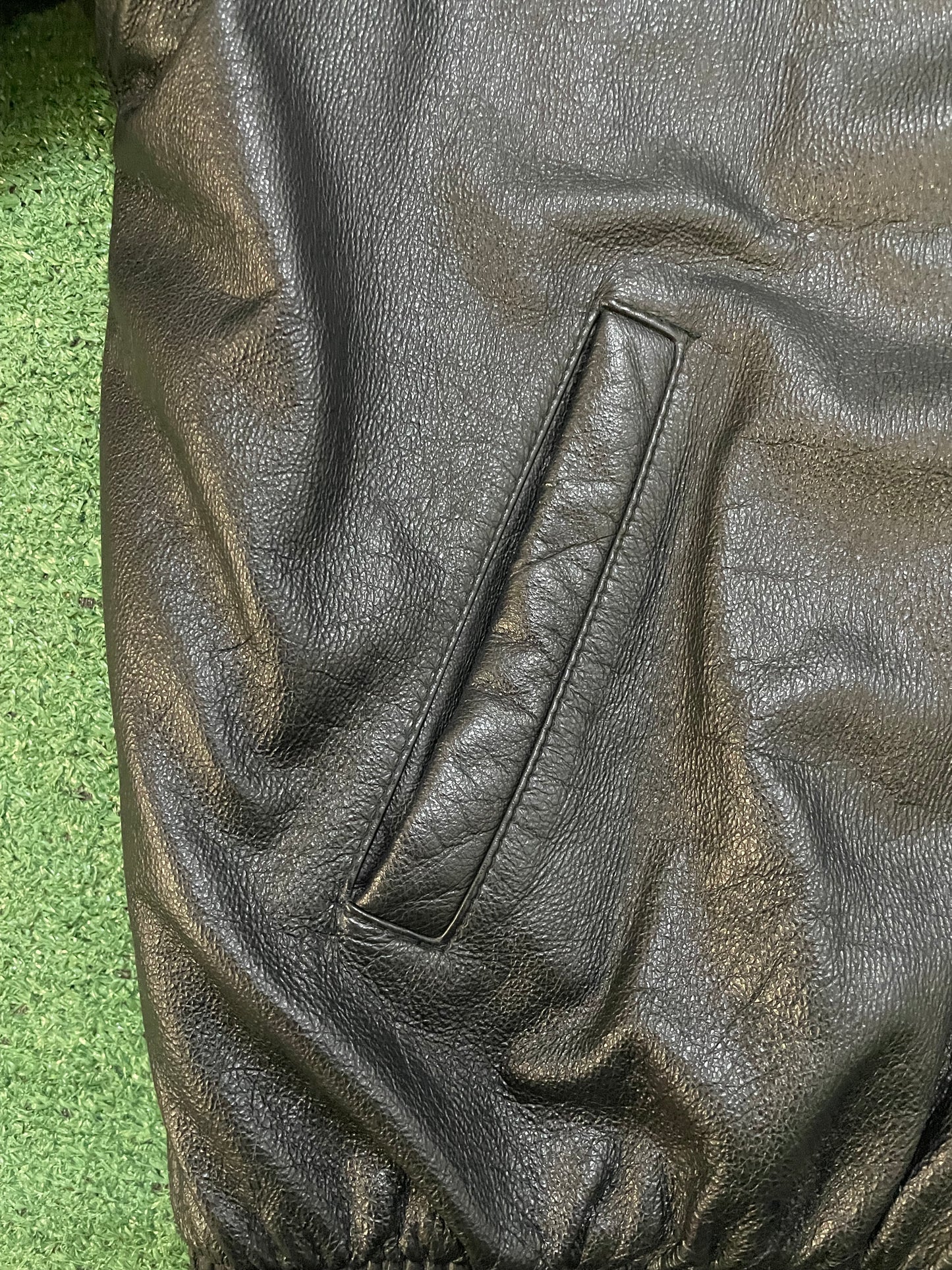 Vintage 1990s Seattle Sonics Pro player Leather Jacket