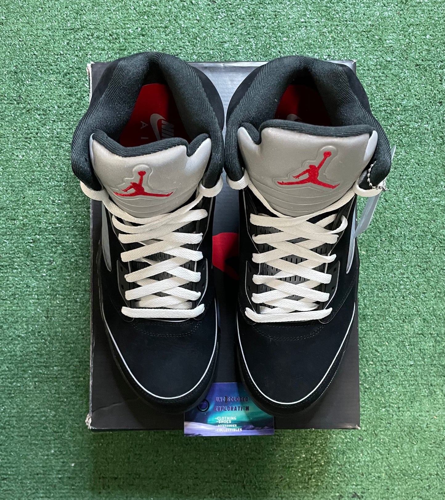 Jordan 5 metallic reimagined size 12men/13.5women