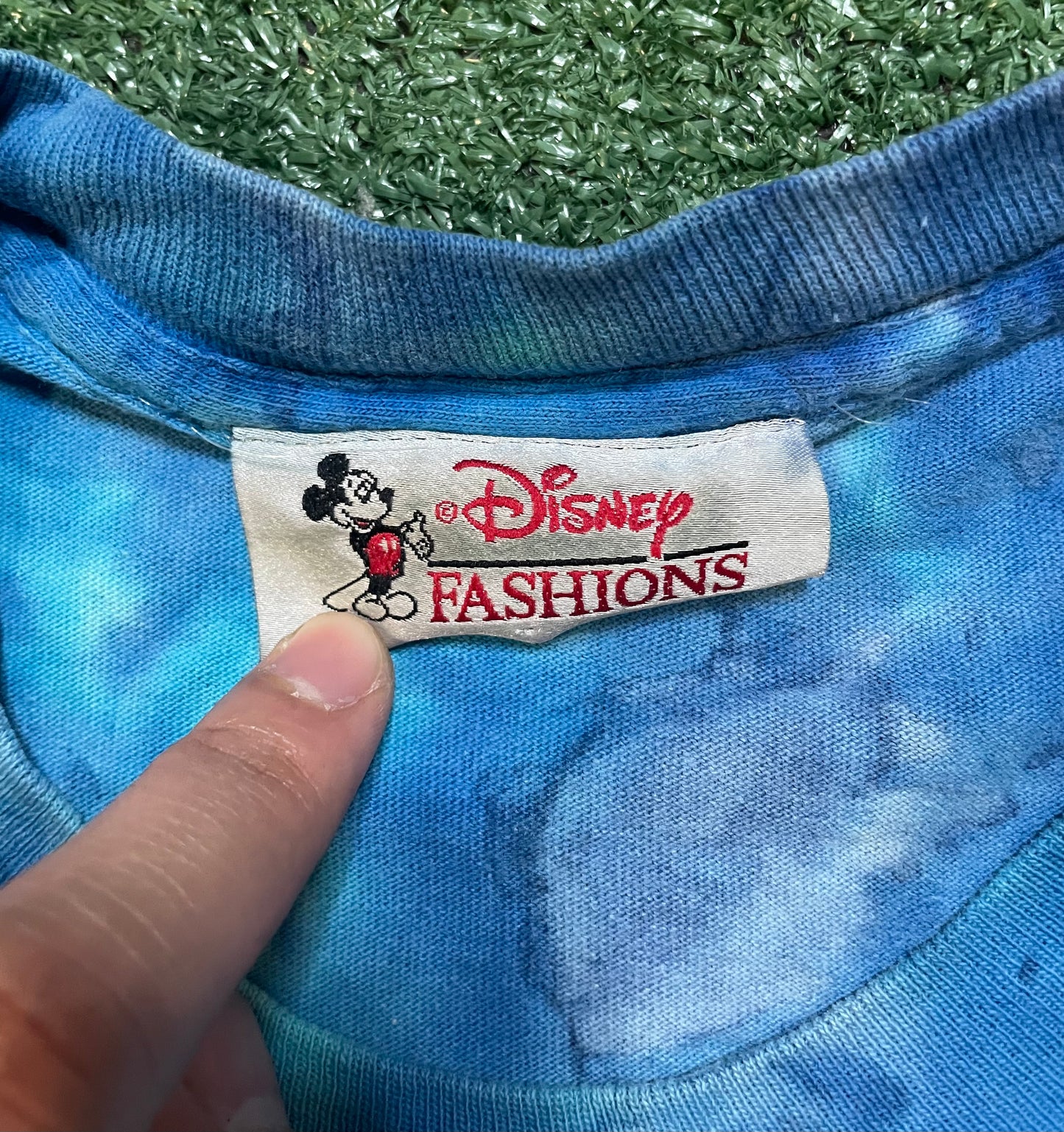 Vintage 1990s Typhoon Lagoon Disney world all over print tee