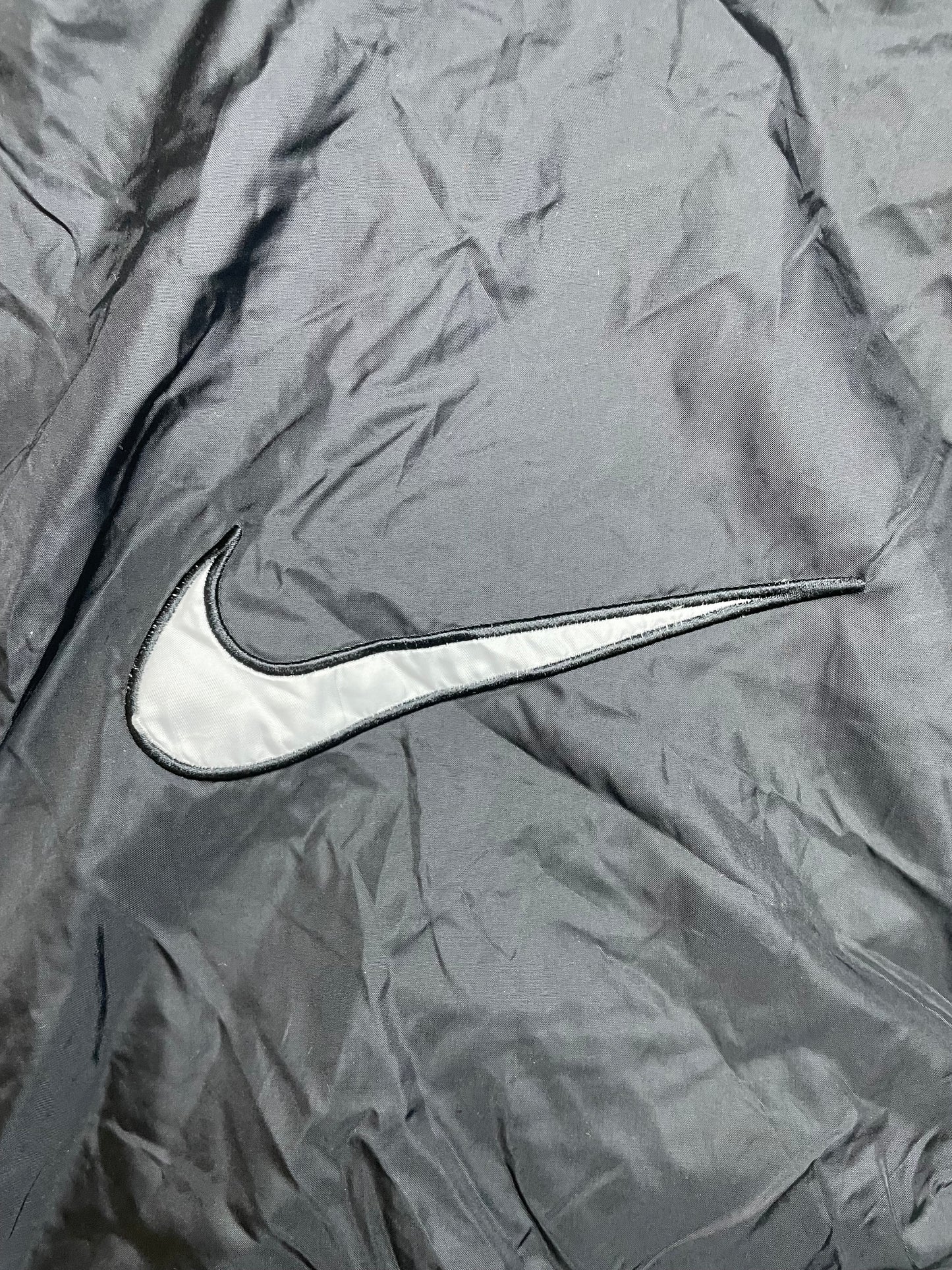 Vintage 1990s Nike big swoosh windbreaker