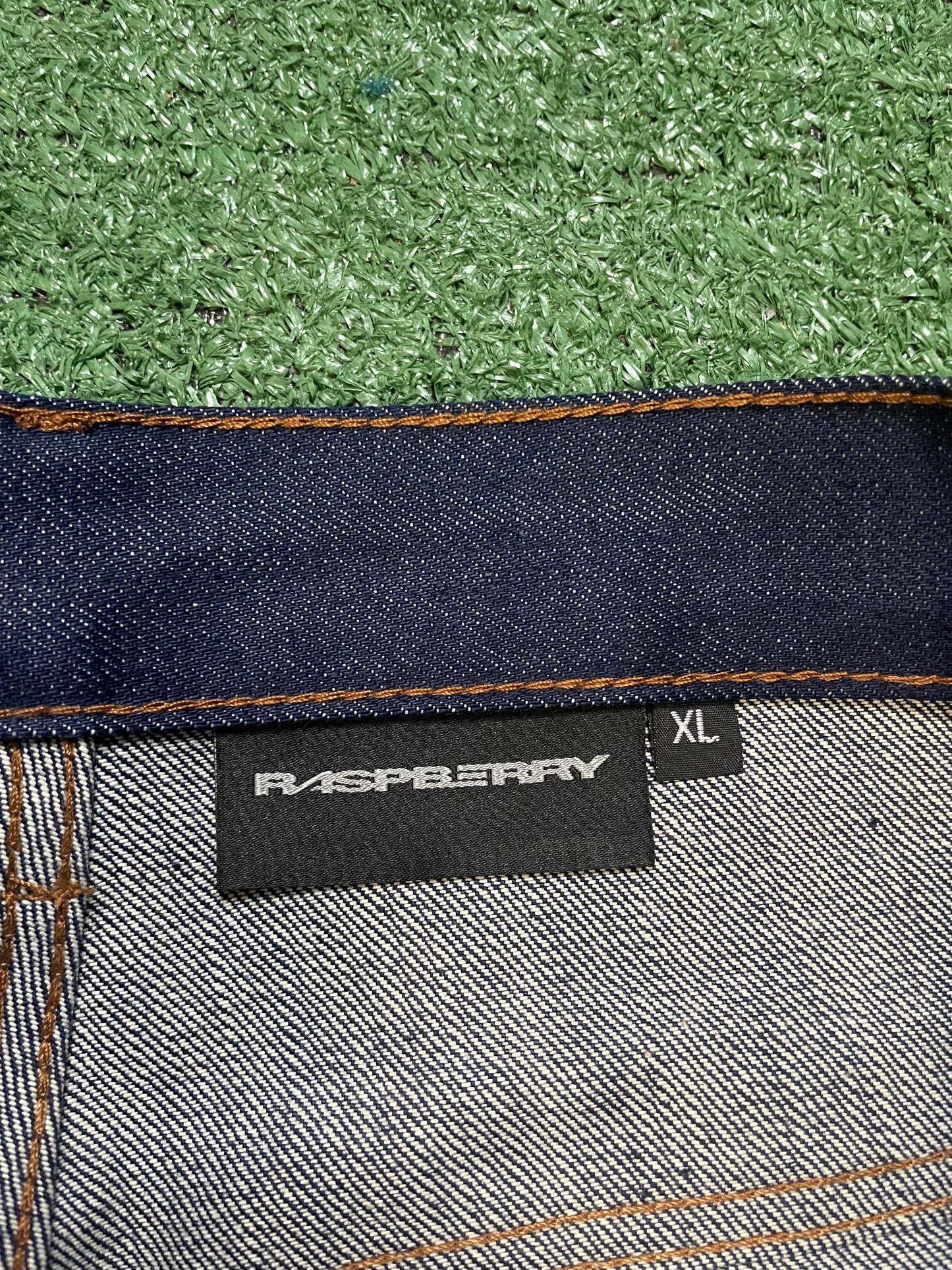 Gv Gallery Raspberry Hills Ichiro Raw Denim