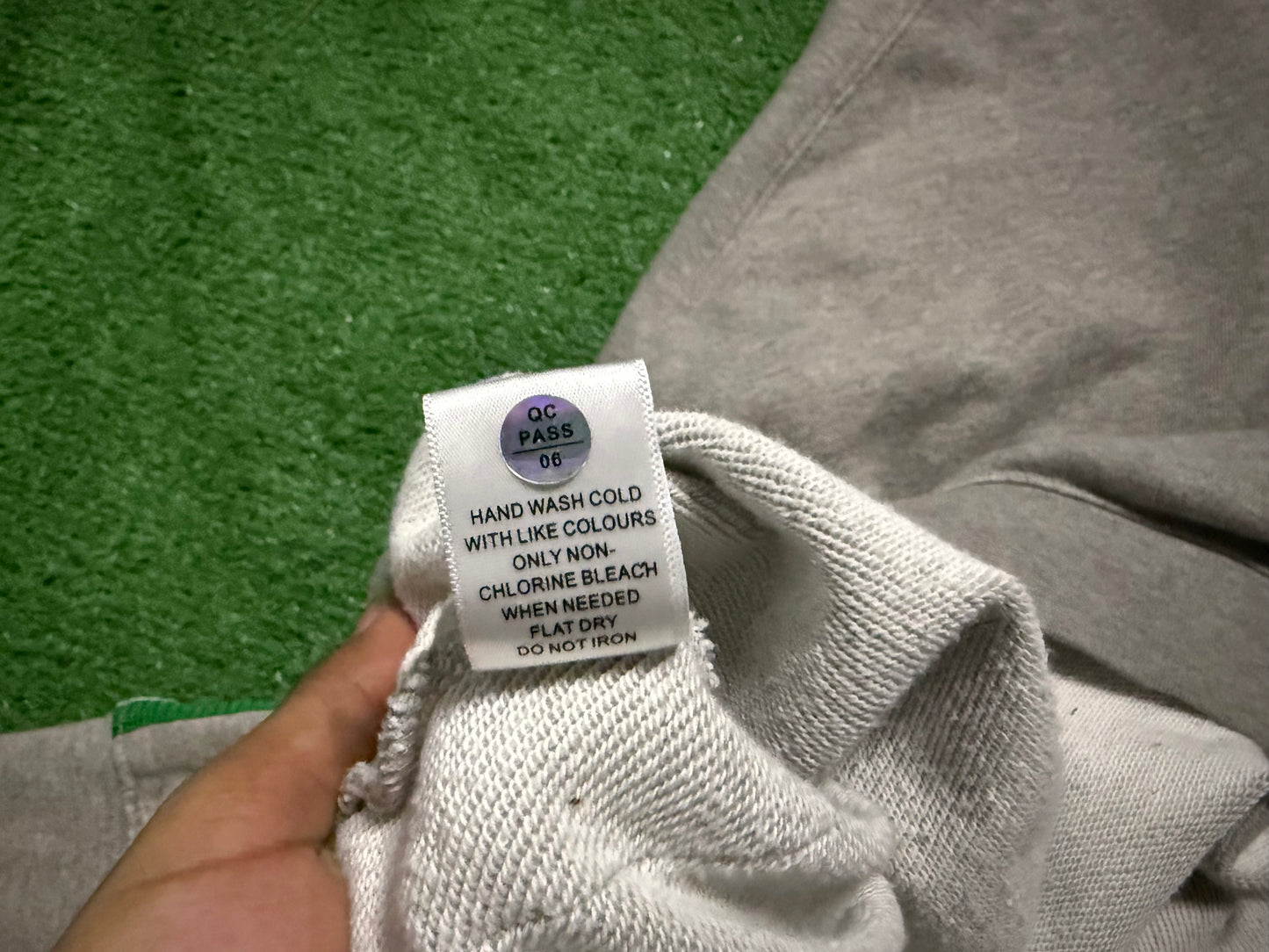 Gv Gallery Raspberry Hills Hoodie