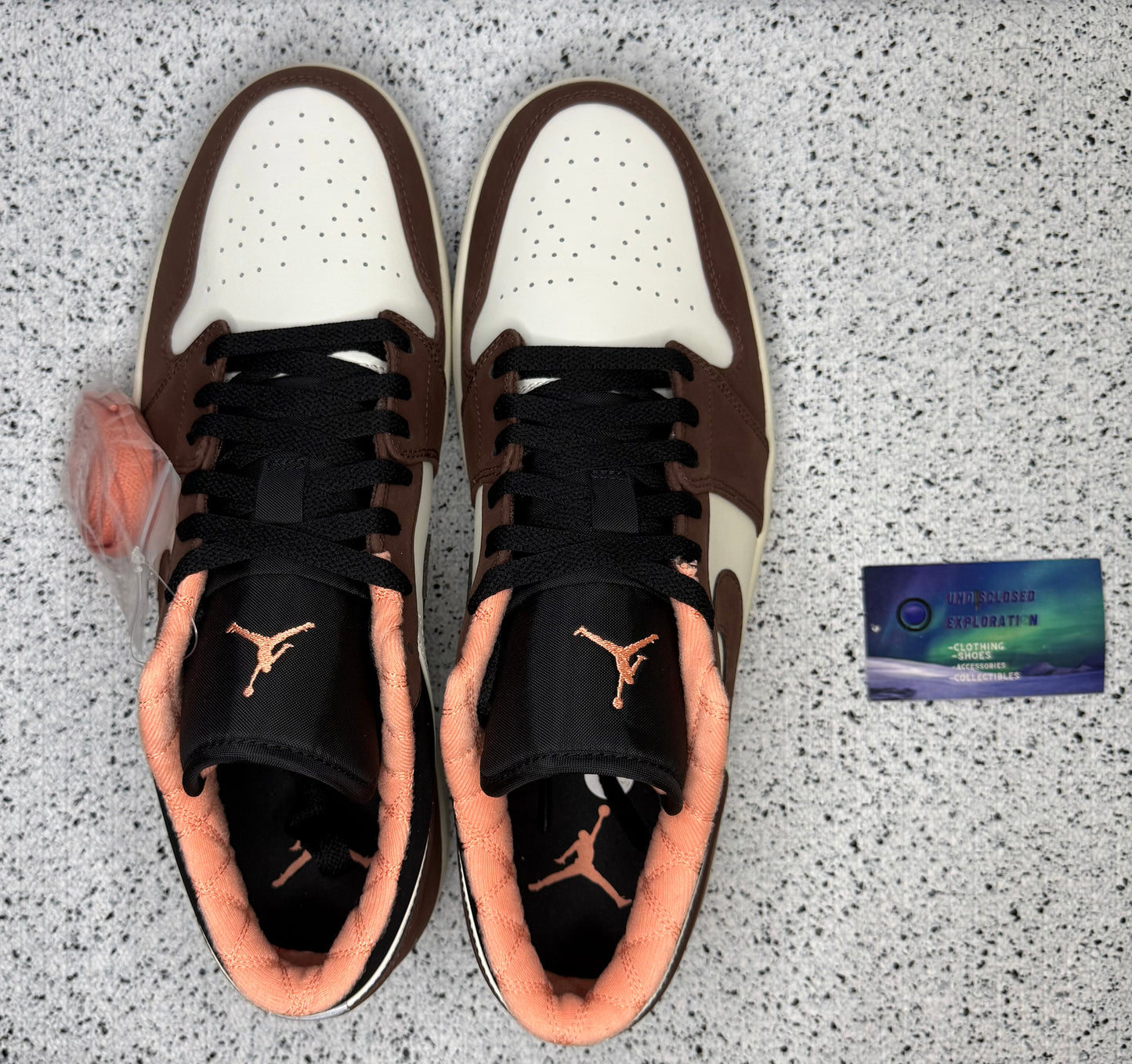 Jordan 1 Low Mocha