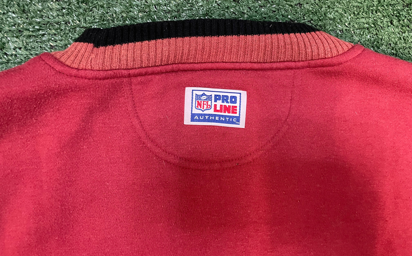 Vintage 1990s San Francisco 49ERS embroidered crewneck