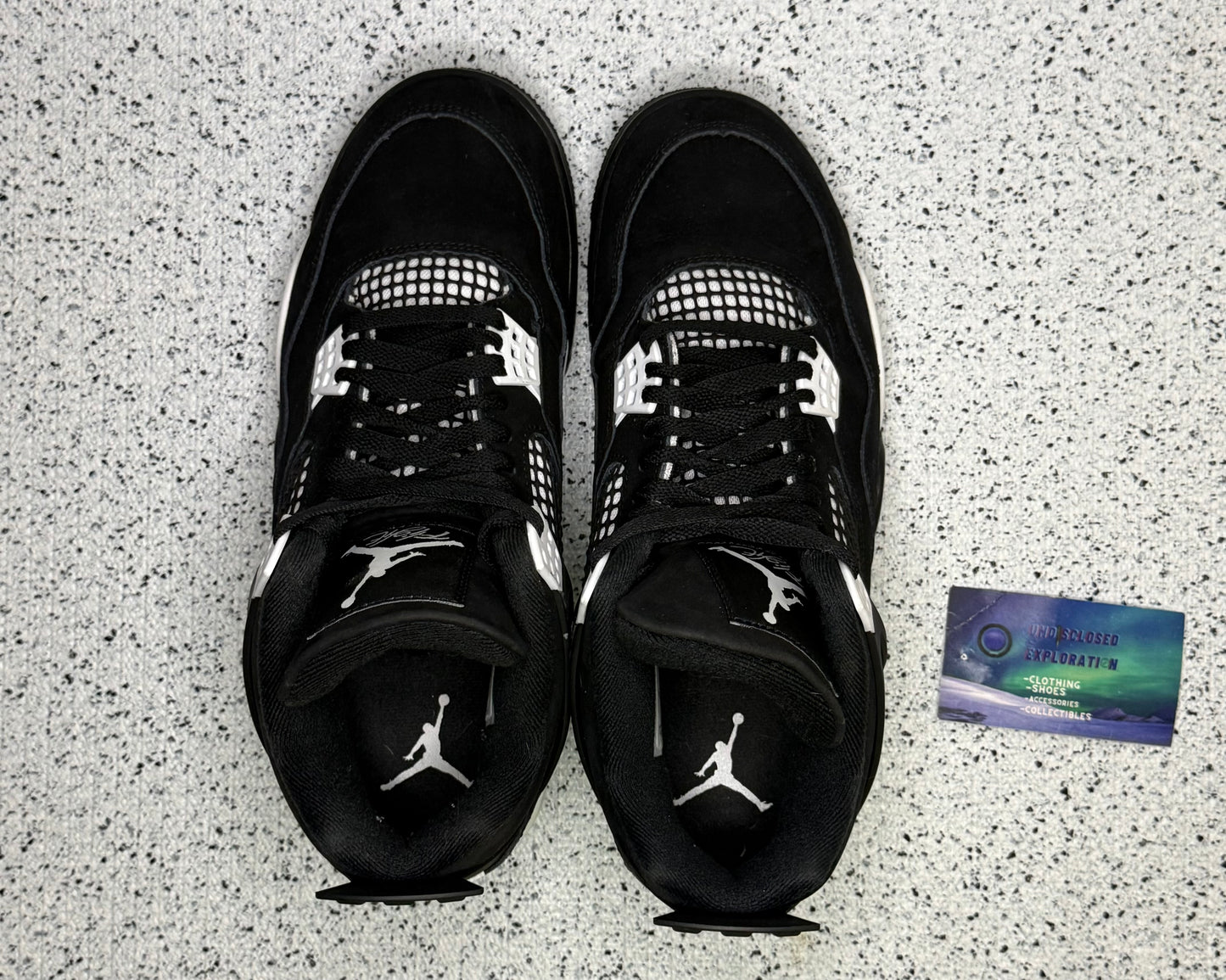 Jordan 4 White Thunder 9.5 Men/11 Women “Preowned”