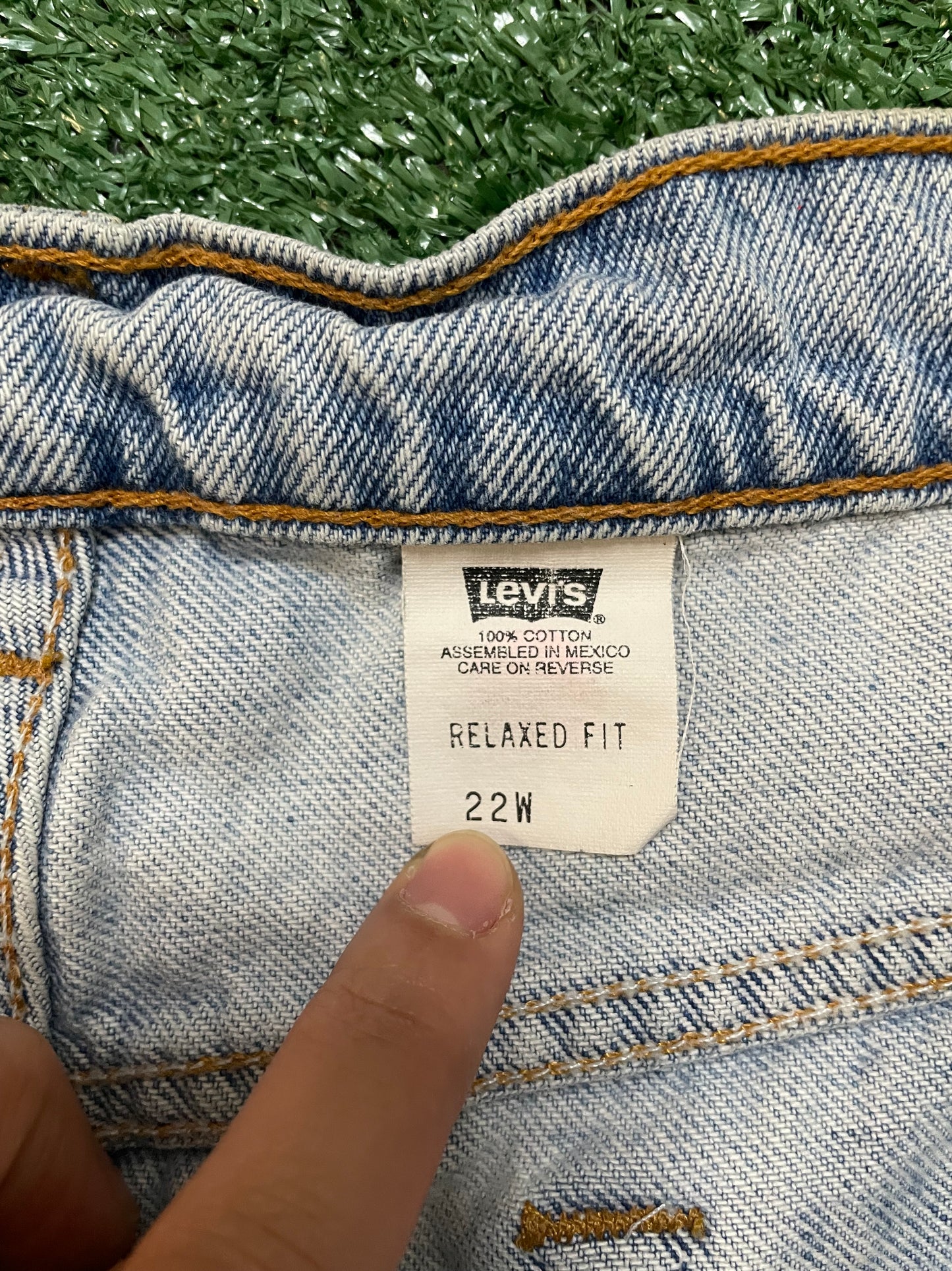 Vintage Levi light wash Jean shorts