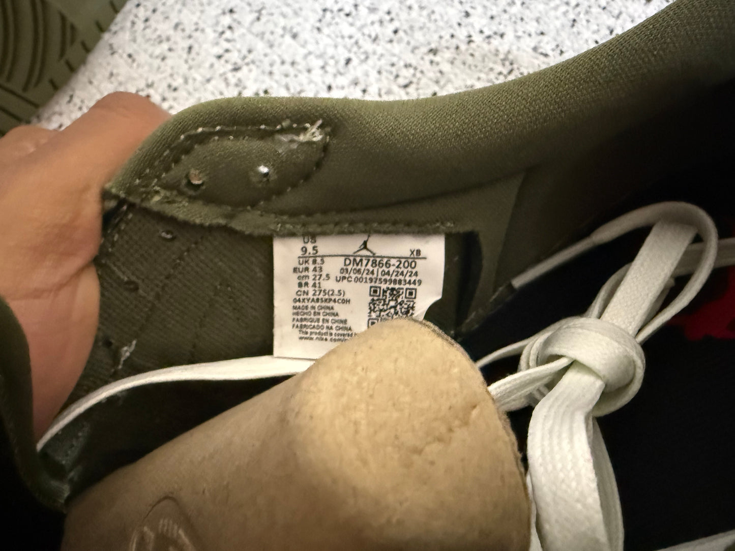Jordan 1 Low Travis Scott Reverse Medium Olive