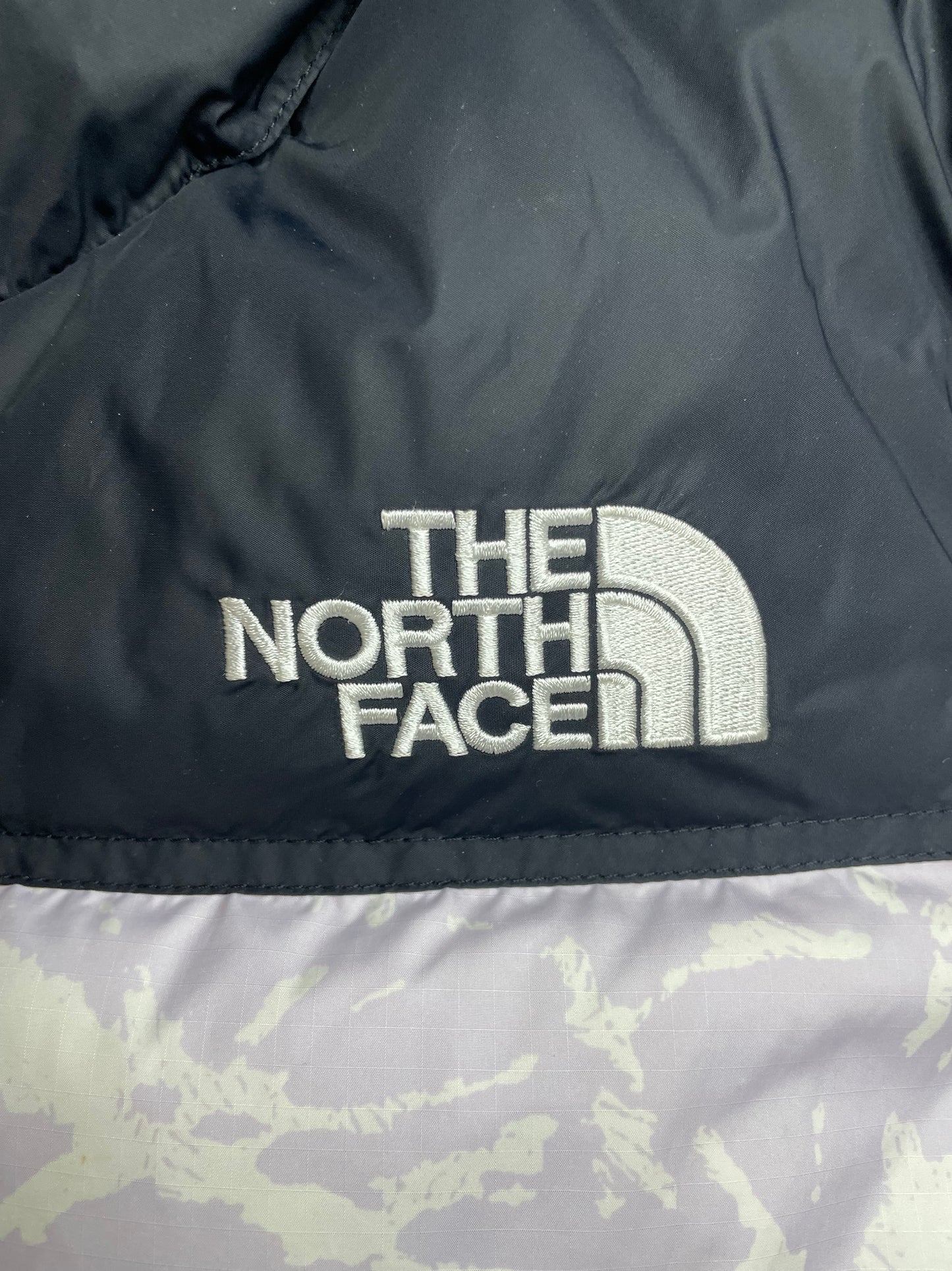 North face nuptse 700 lavender fog