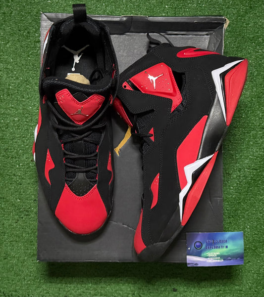 Jordan True Flight 13 Men/14.5 Women “Preowned”