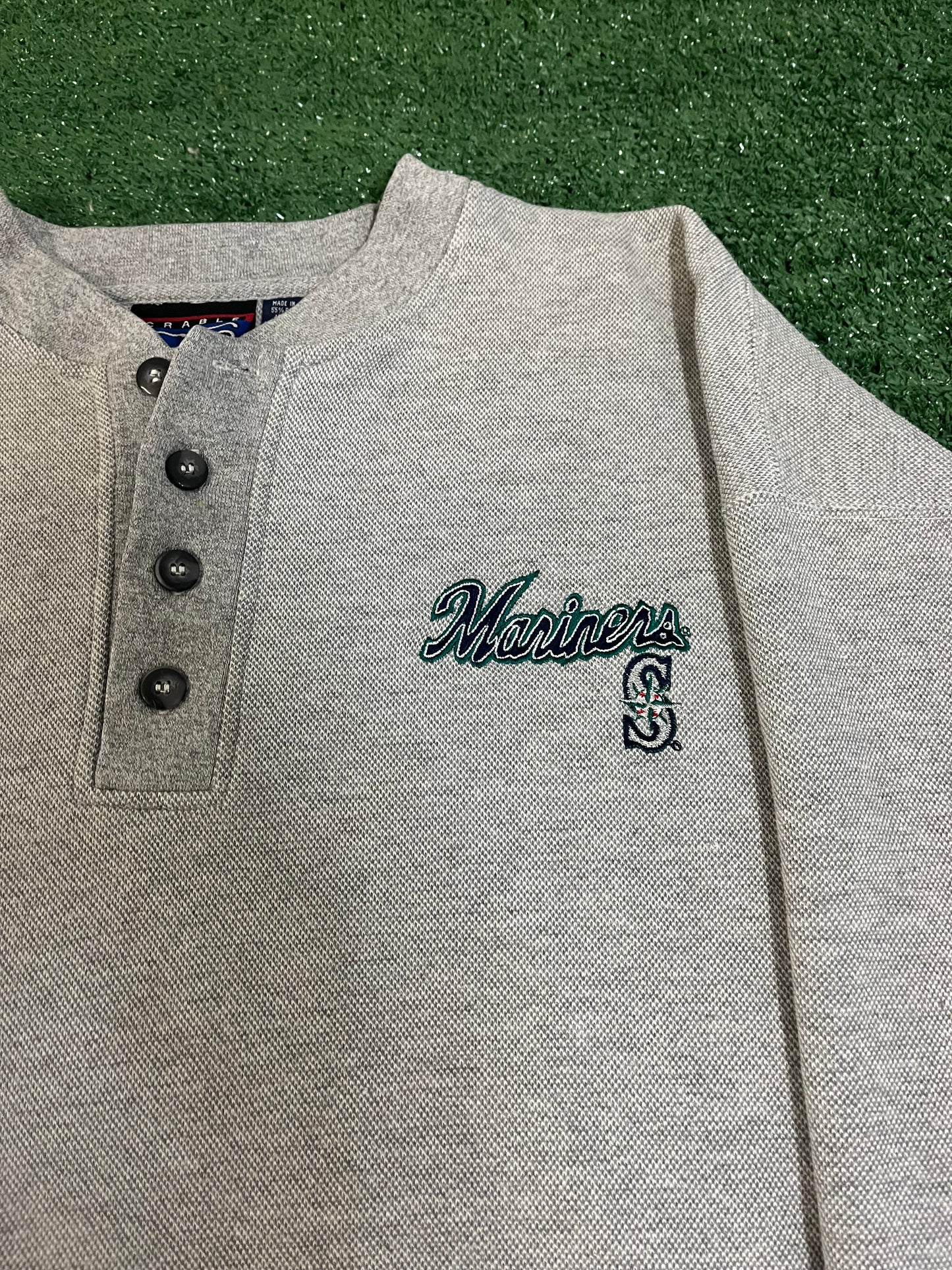 Vintage 1990s seattle mariners embroidered long sleeve button up tee
