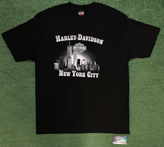 Vintage 2000s Harley-Davidson New York City skyline tee