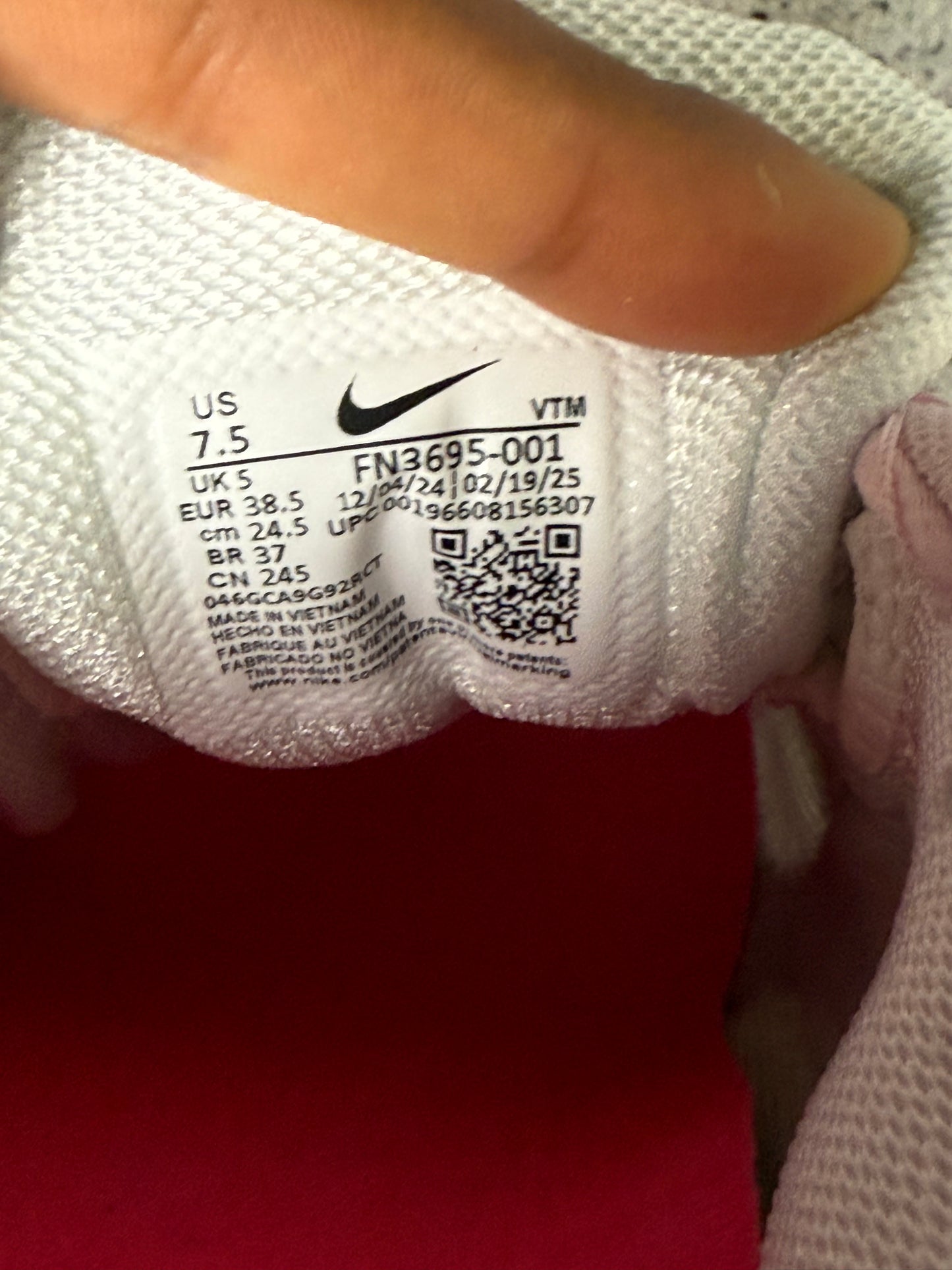 Nike Vomero 5 520 Pack Pink