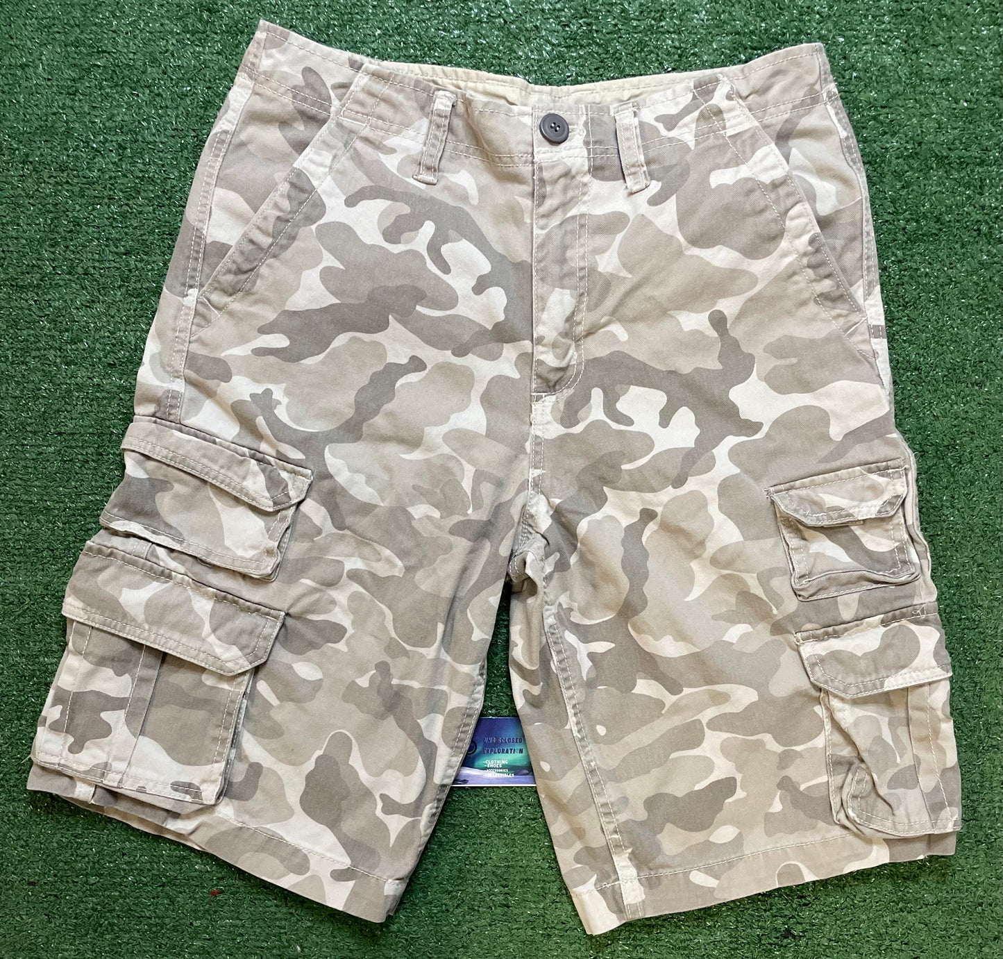 White dessert camo cargo shorts