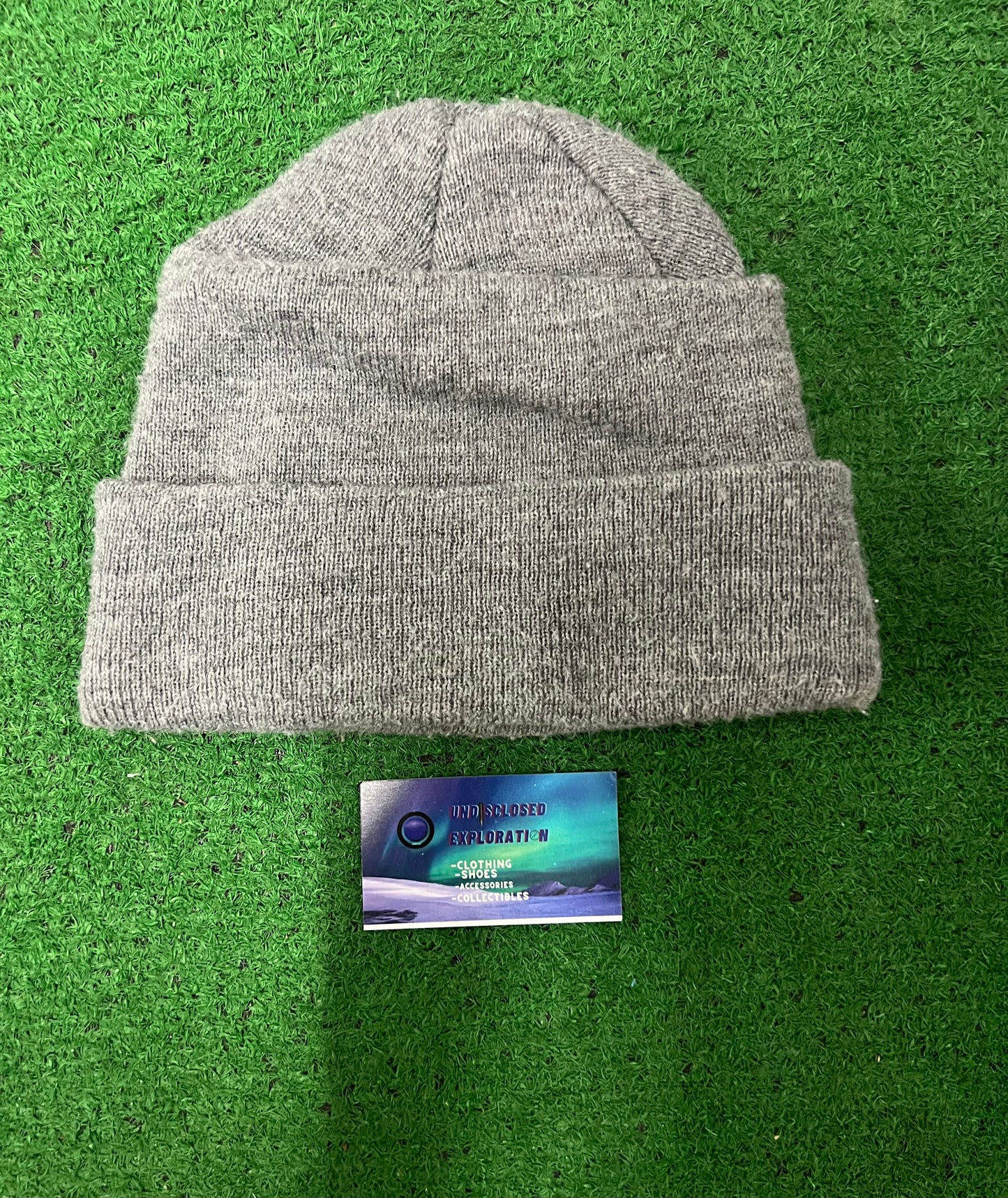 Carhartt grey cuffed beanie