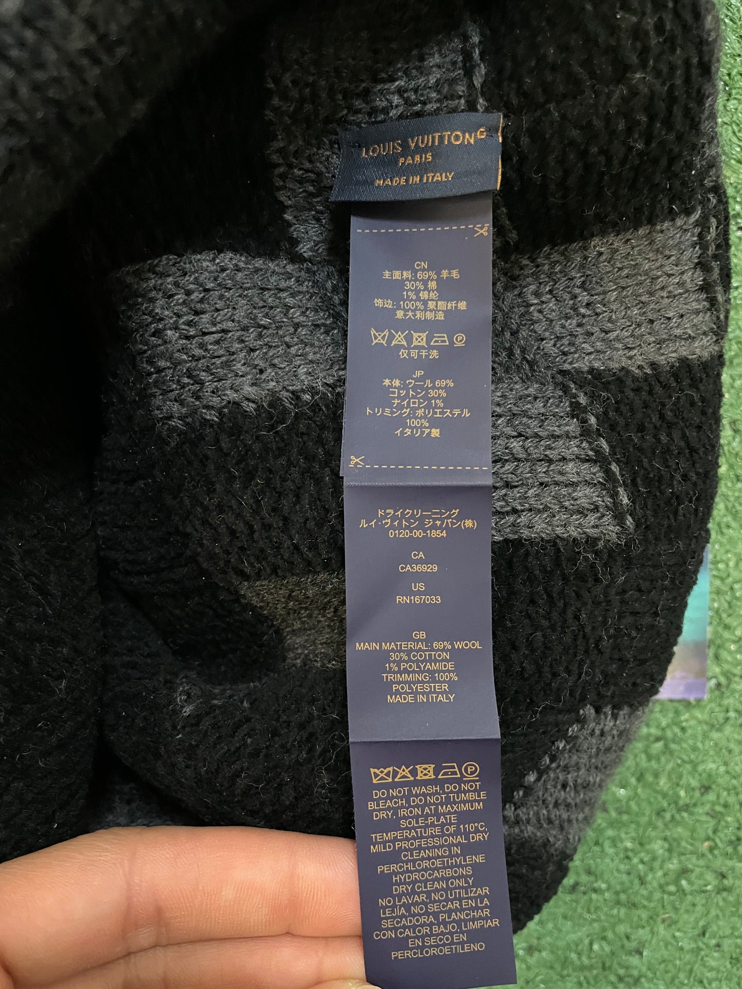 Louis Vuitton crush damoflage beanie