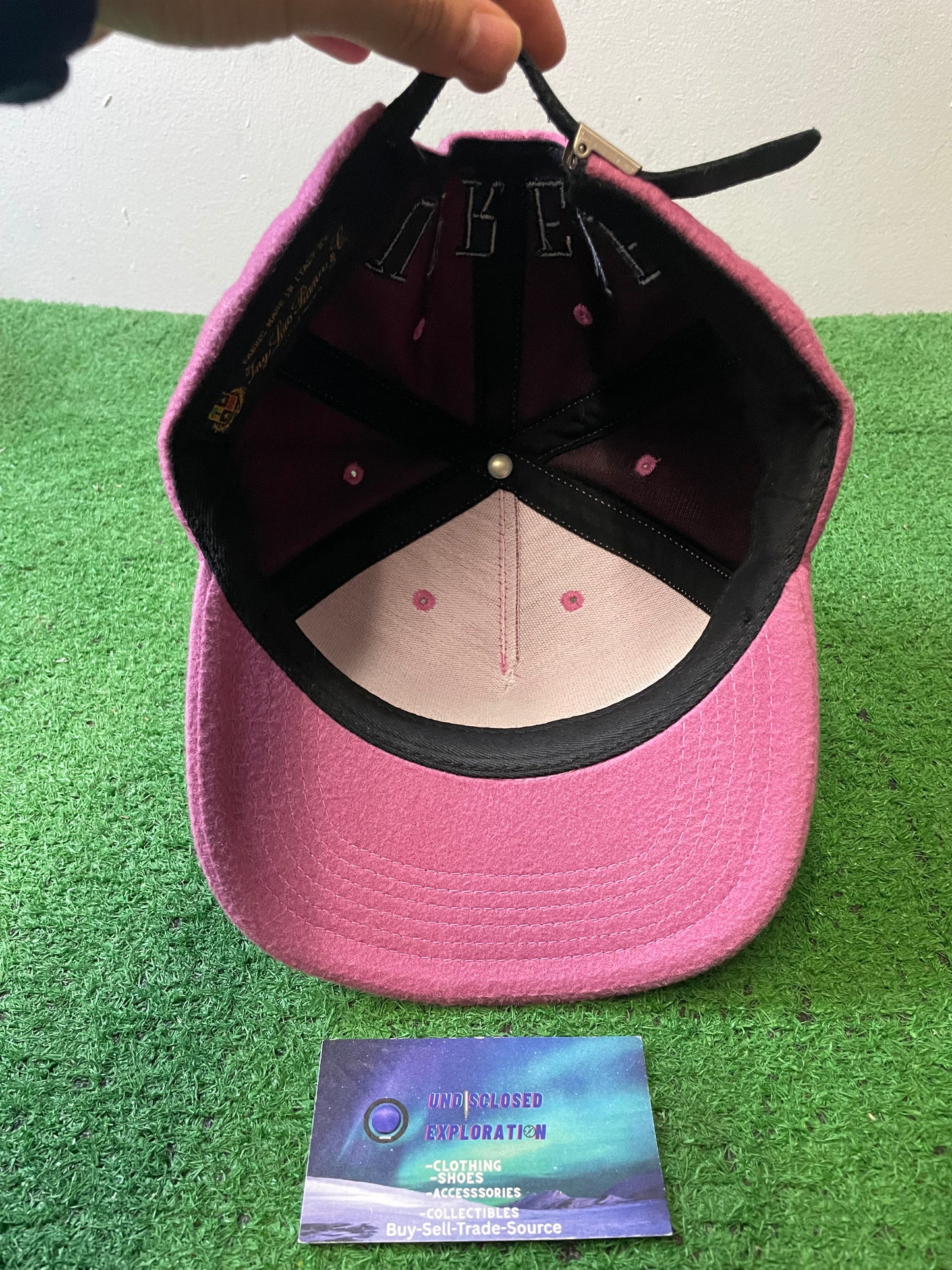 Supreme X loro piana pink wool hat