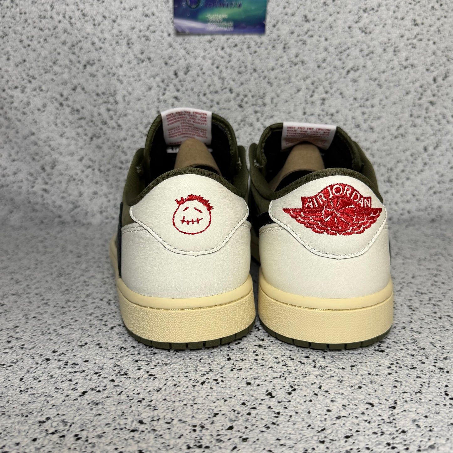 Jordan 1 Low Travis Scott Medium Olive