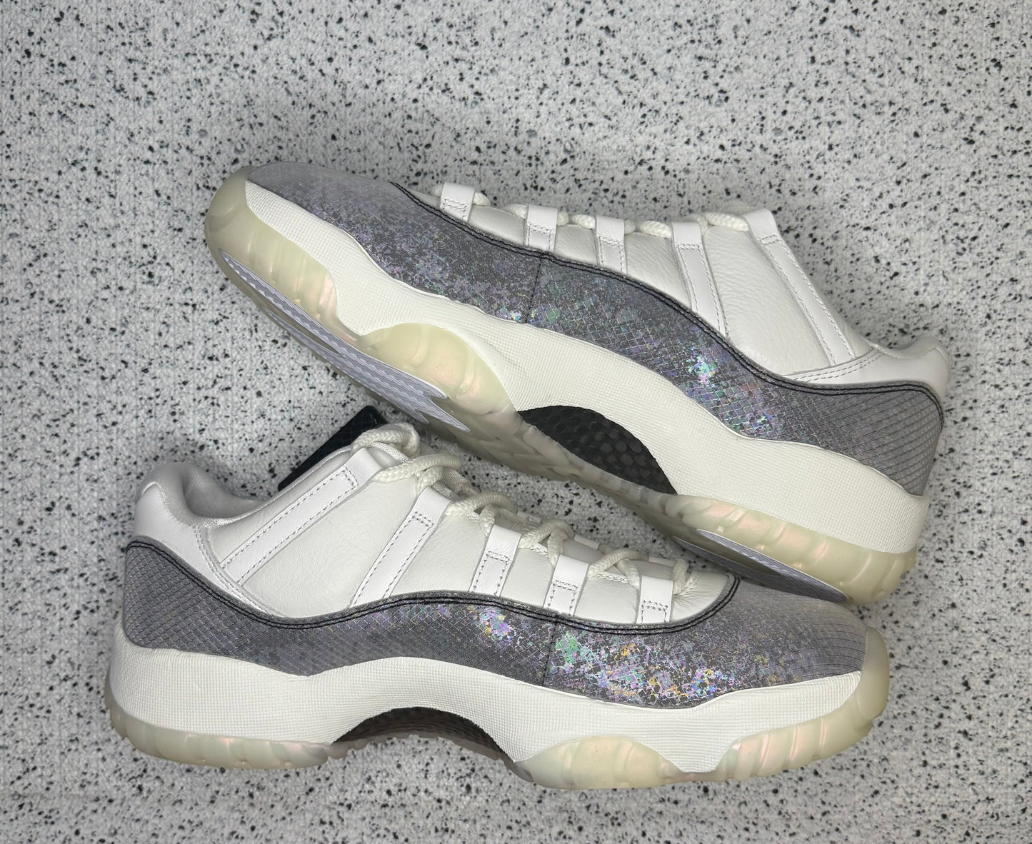 Jordan 11 Low Year Of Snake