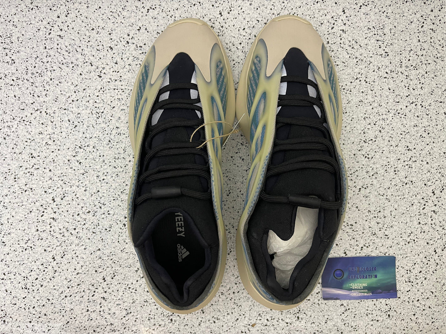 Yeezy 700 Kyanite