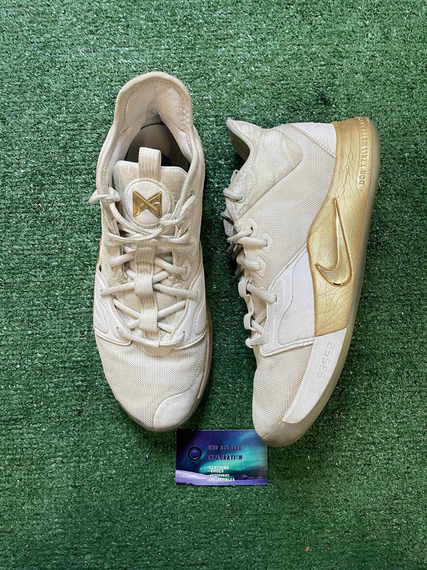 Nike PG 3 X NASA Apollo missions size 10men/11.5women