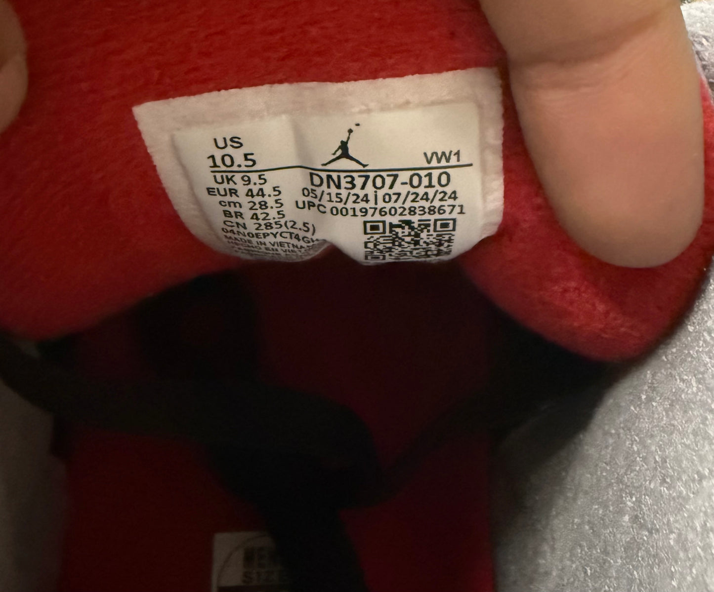 Jordan 3 Black Cement