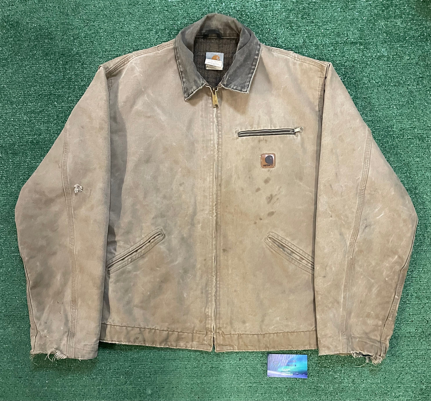 Vintage beige Carhartt Detroit jacket