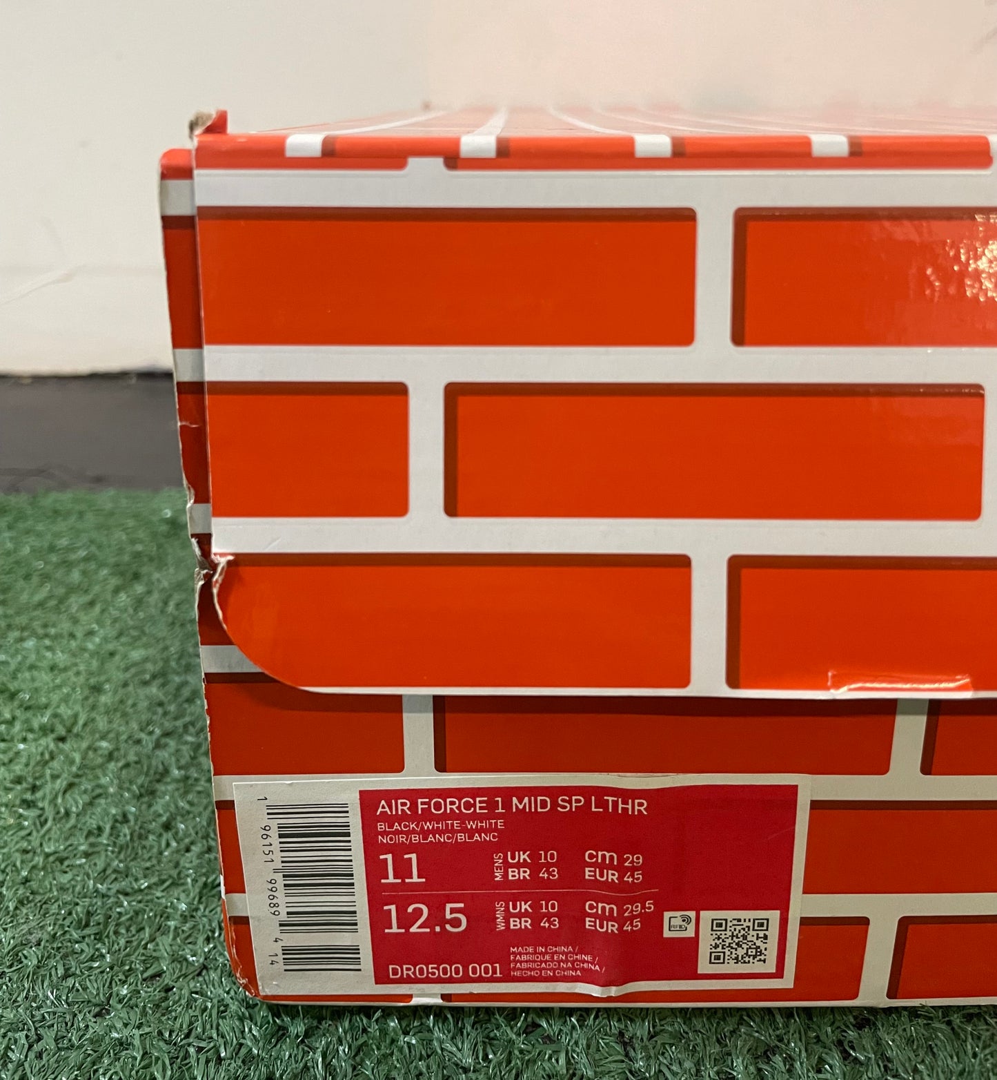 Off white X Air Force 1 Mid sheed size 11men/12.5women