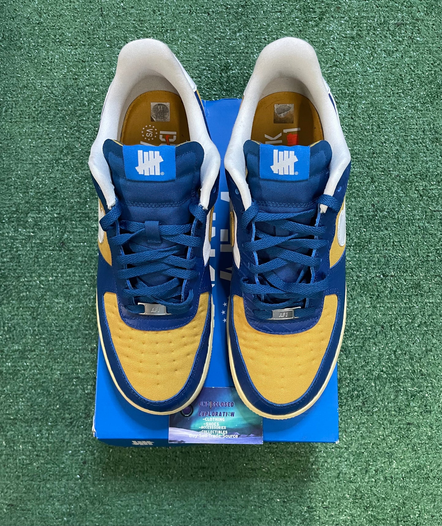 Nike Air Force 1 Low SP Dunk Vs AF1 Undefeated size 11men/12.5women