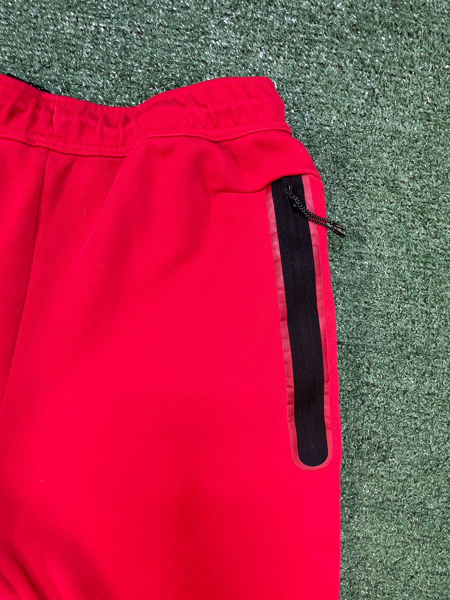 Nike Tech fleece red sweatpants