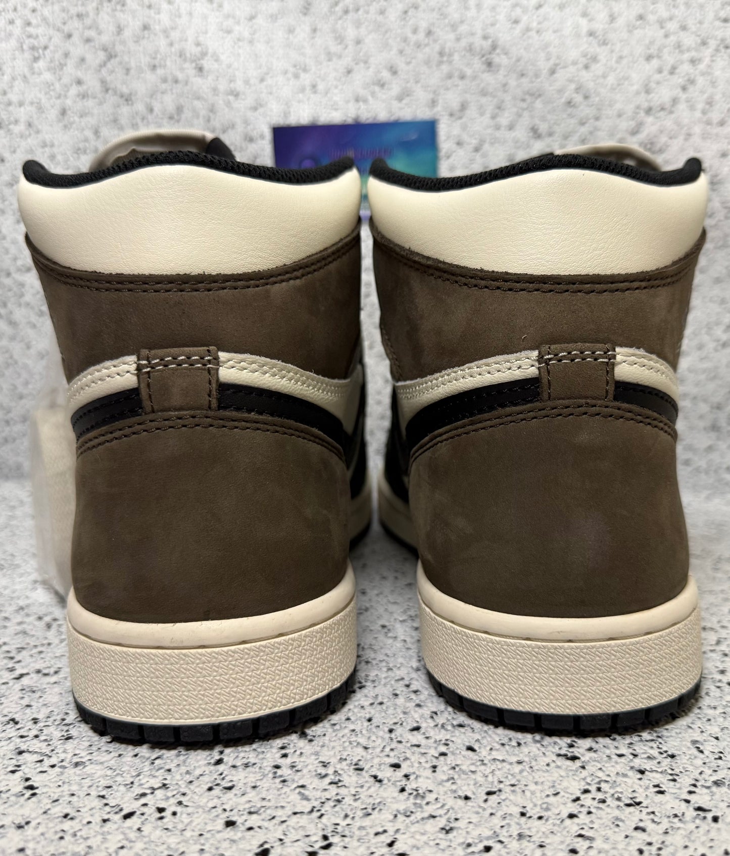 Jordan 1 Mocha