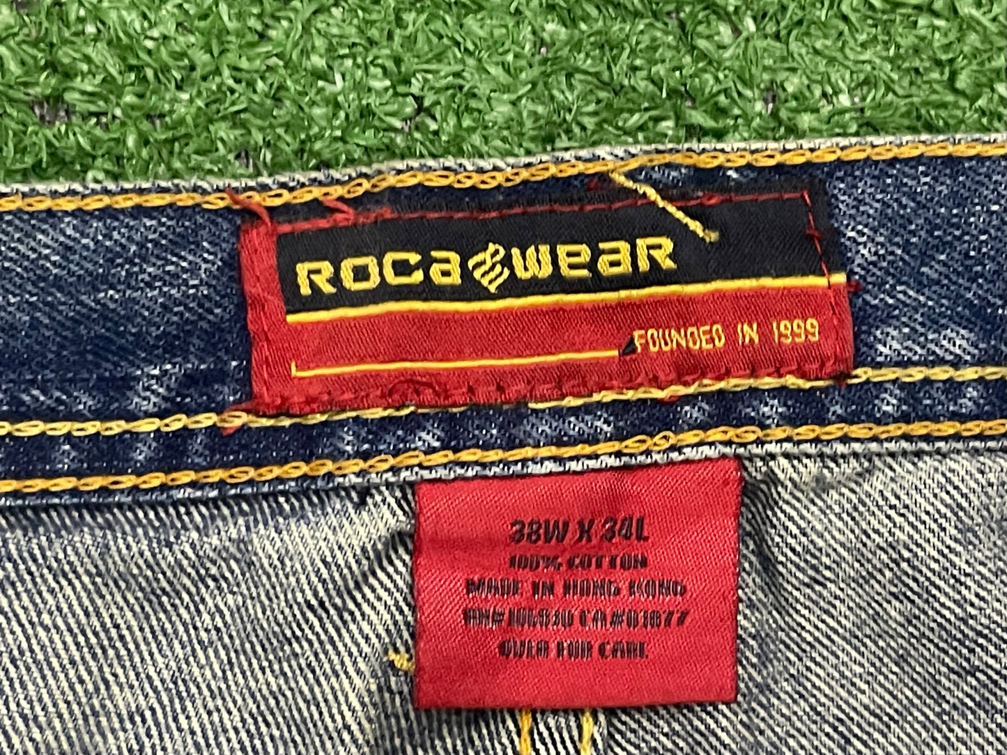 Vintage Y2K RocaWear Jeans