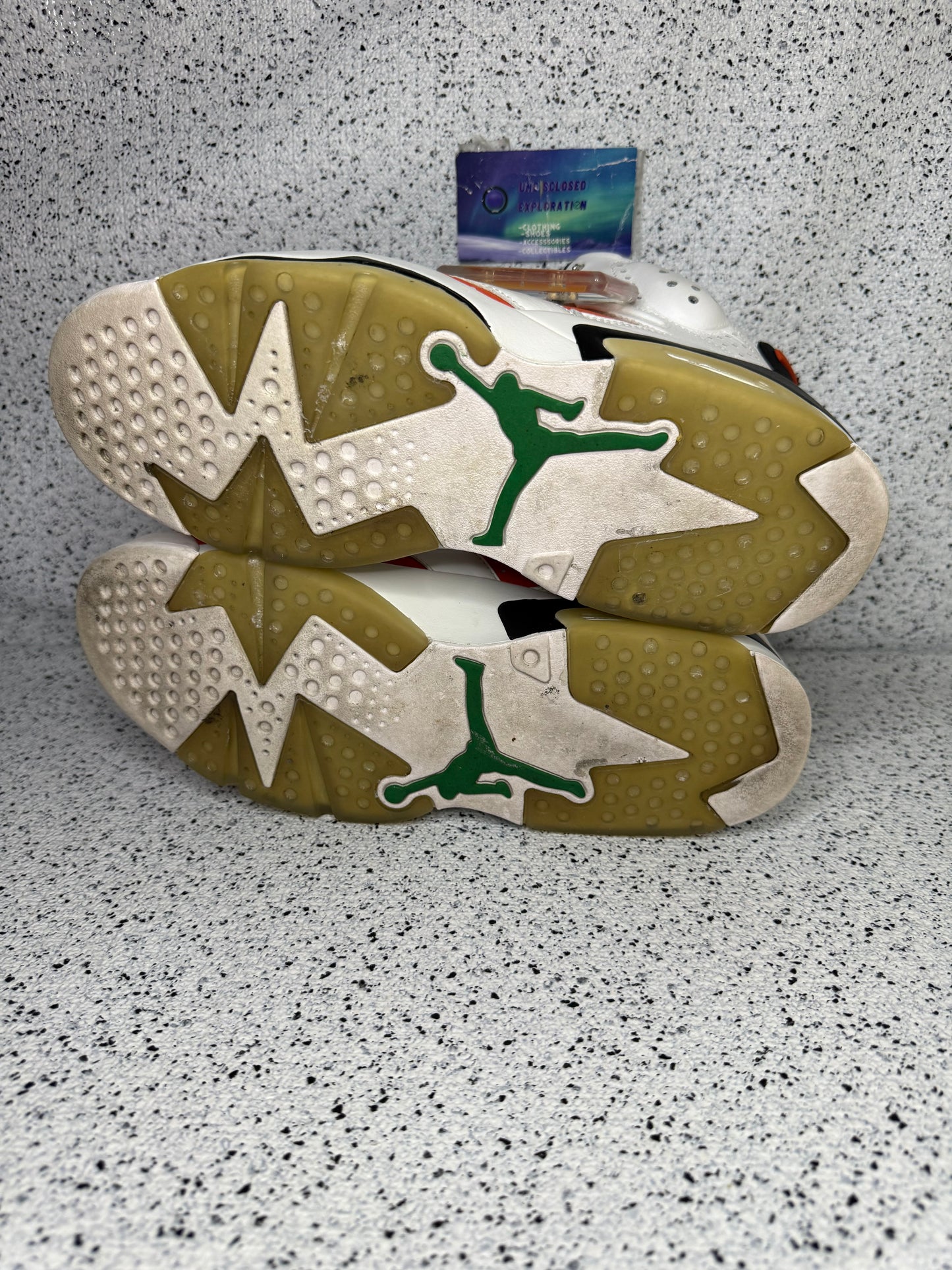 Jordan 6 Gatorade 10 Men/11.5 Women “Preowned”