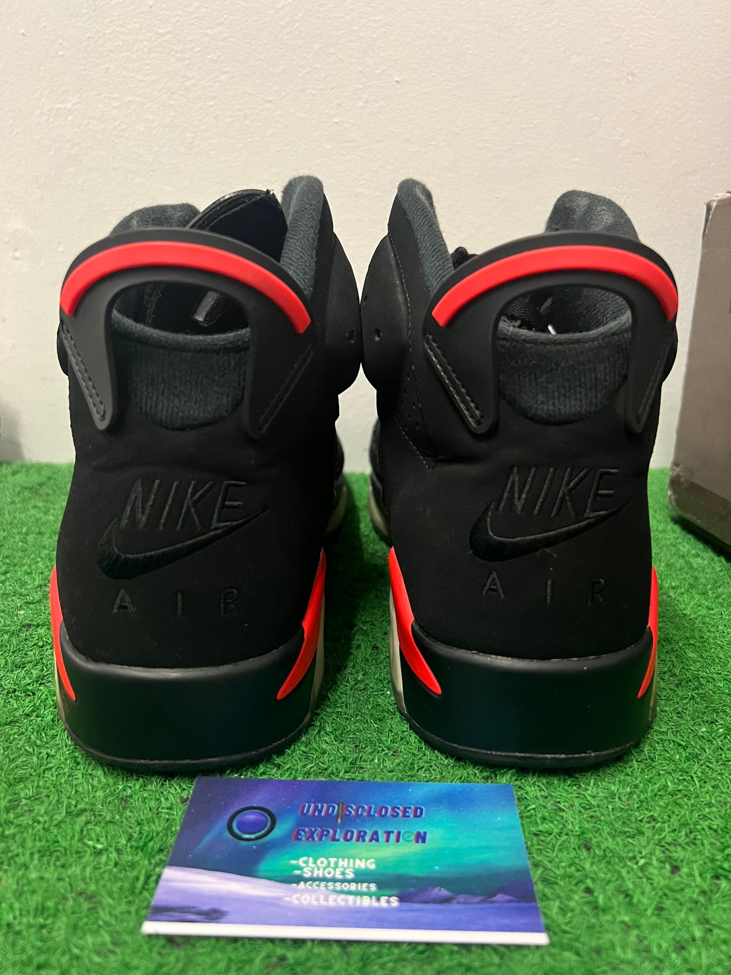 Jordan 6 black infrared 2019 size 10.5men/12women
